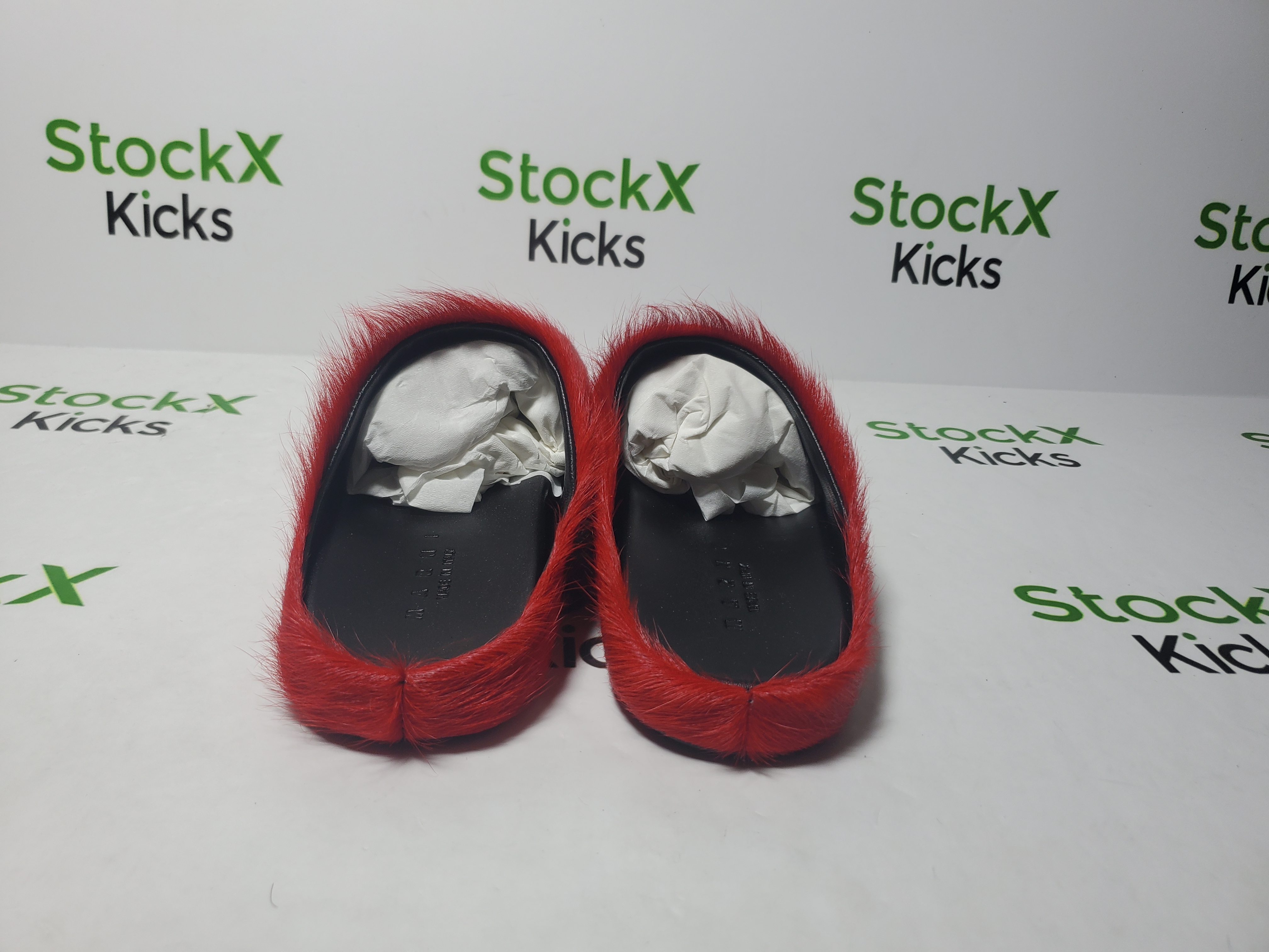 Marni Long-hair Calfskin Fussbett Sabot Red SBMS004601P412200R66 review Stockicks 03