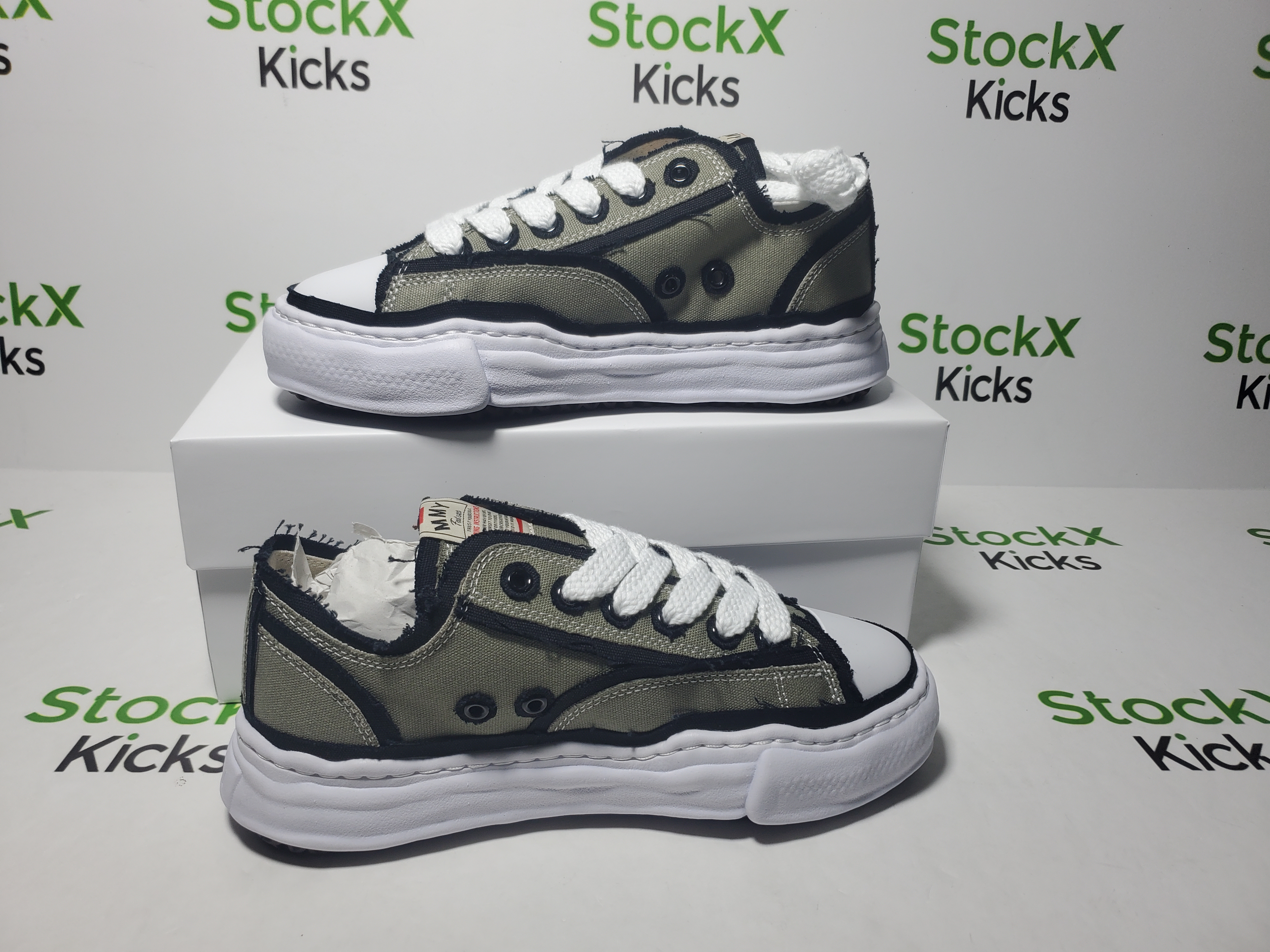 MIHARA YASUHIRO Blackish Green NO.734 review Stockicks 01