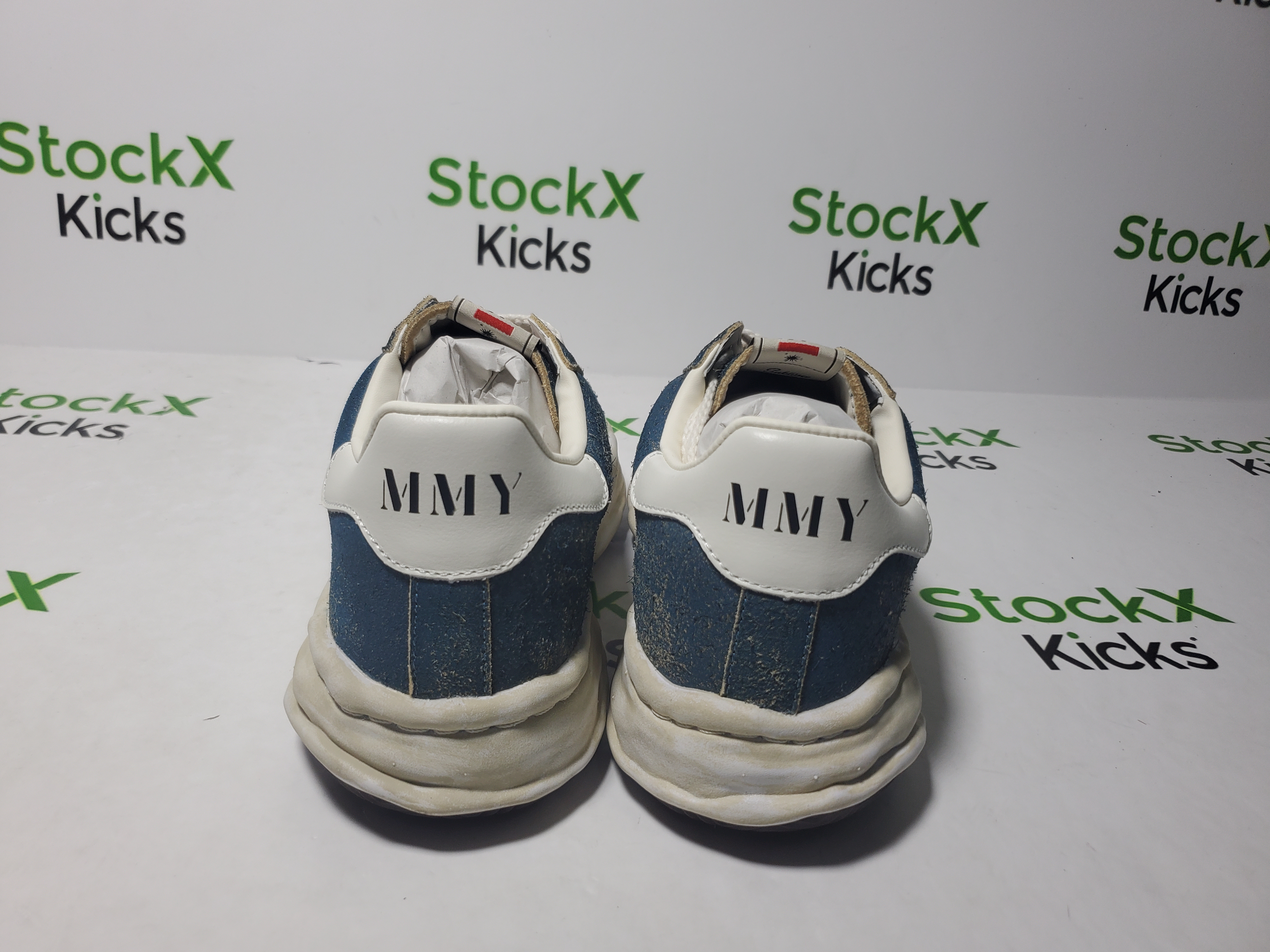 MIHARA YASUHIRO Blue NO.603 review Stockicks 03