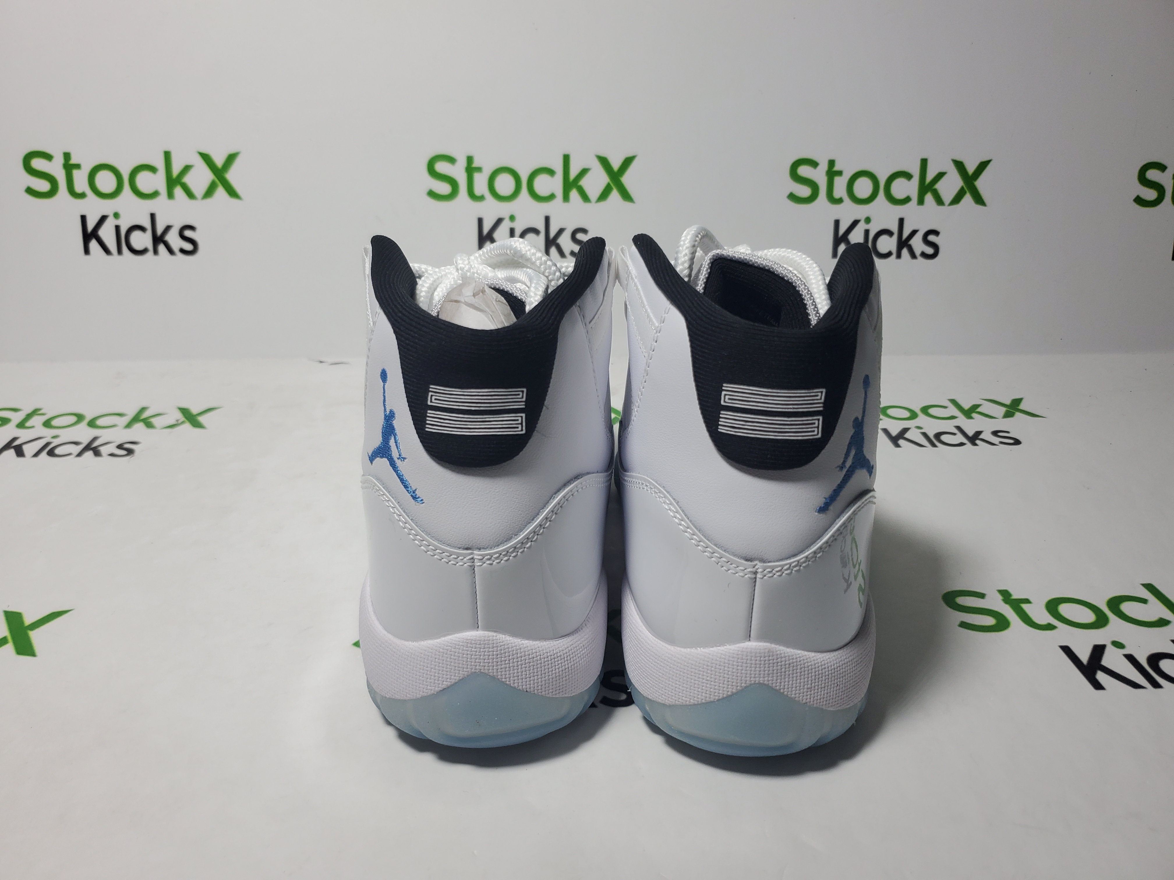 【Special Offers】PK God Batch  Air Jordan 11 Retro 'Columbia / Legend Blue' CT8012-104 review Stockicks 03