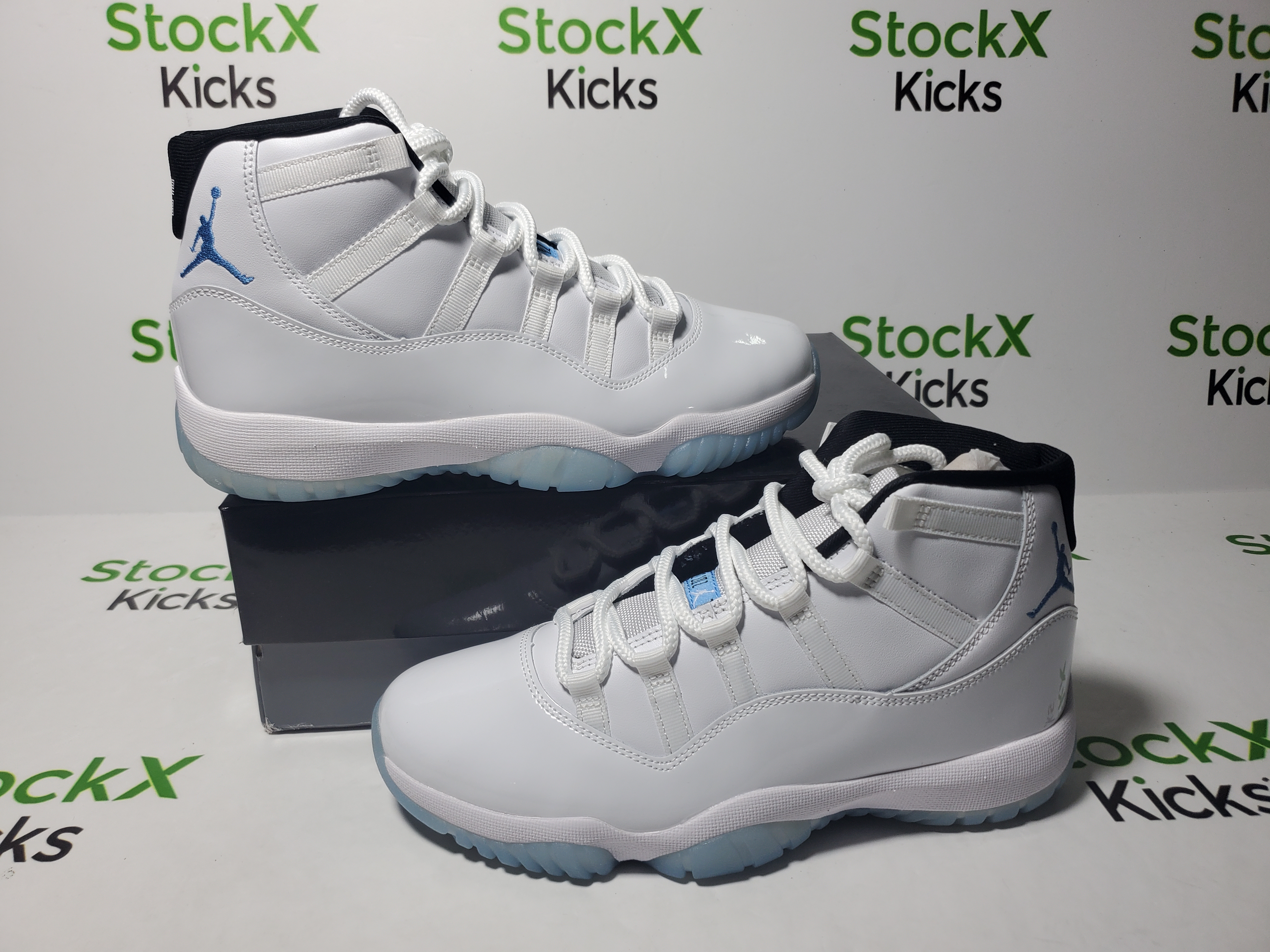 【Special Offers】PK God Batch  Air Jordan 11 Retro 'Columbia / Legend Blue' CT8012-104 review Stockicks 02