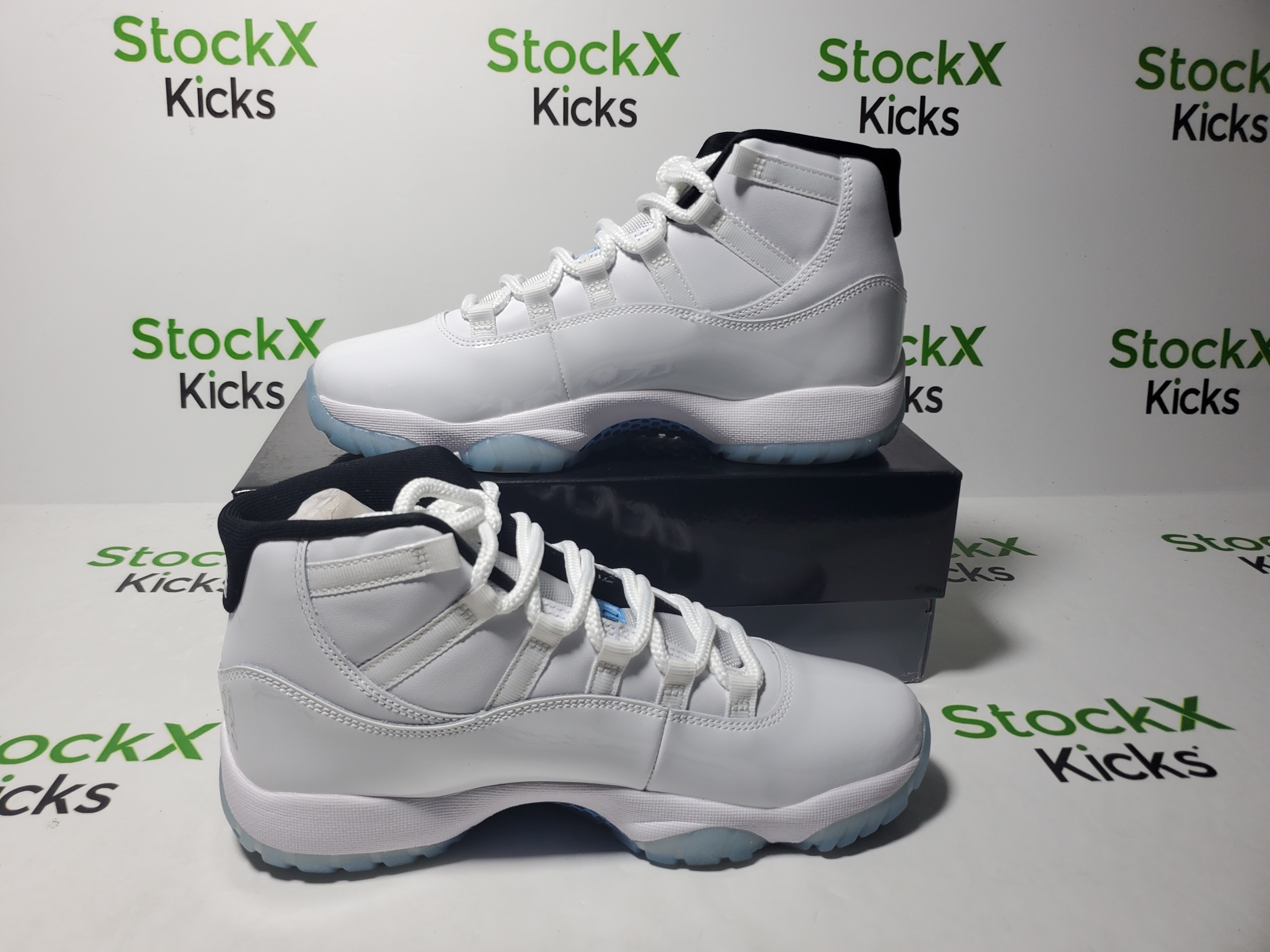【Special Offers】PK God Batch  Air Jordan 11 Retro 'Columbia / Legend Blue' CT8012-104 review Stockicks 01
