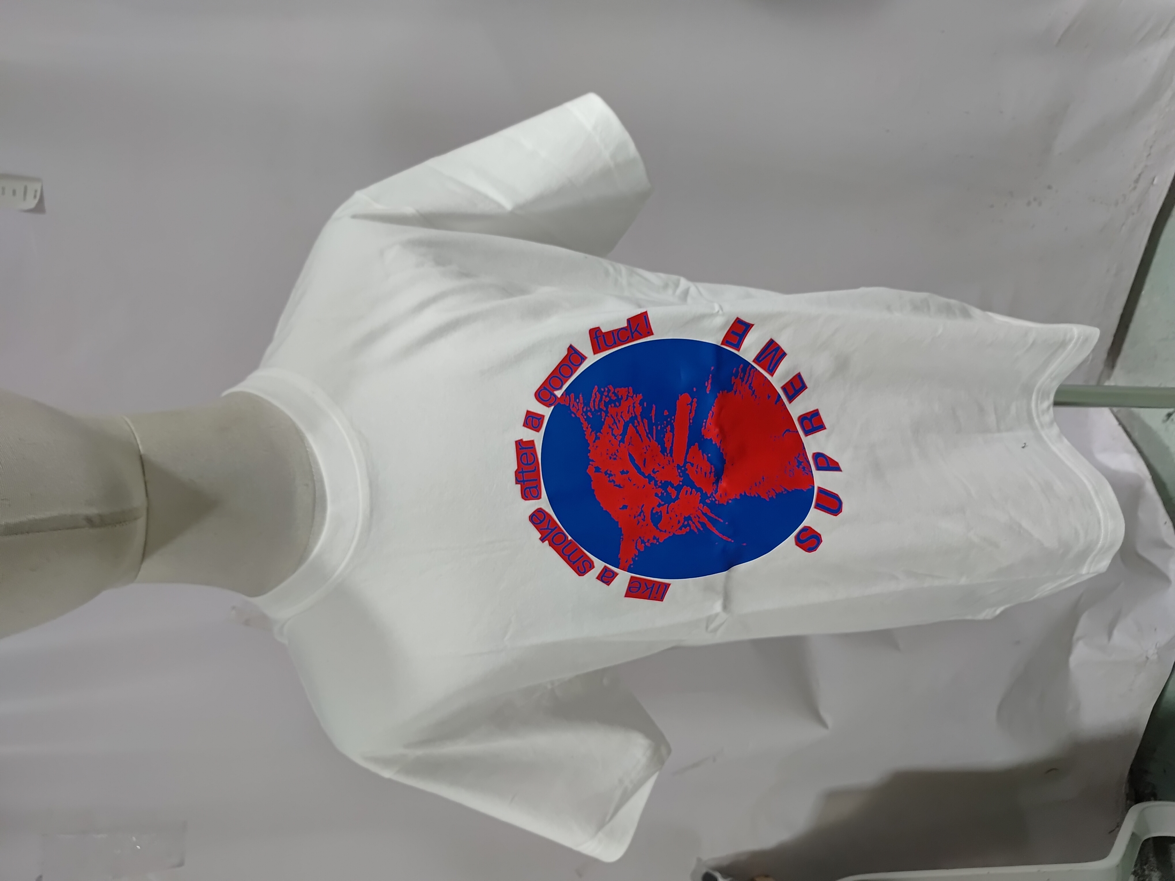 Supreme T-Shirt B349 review Stockicks 02