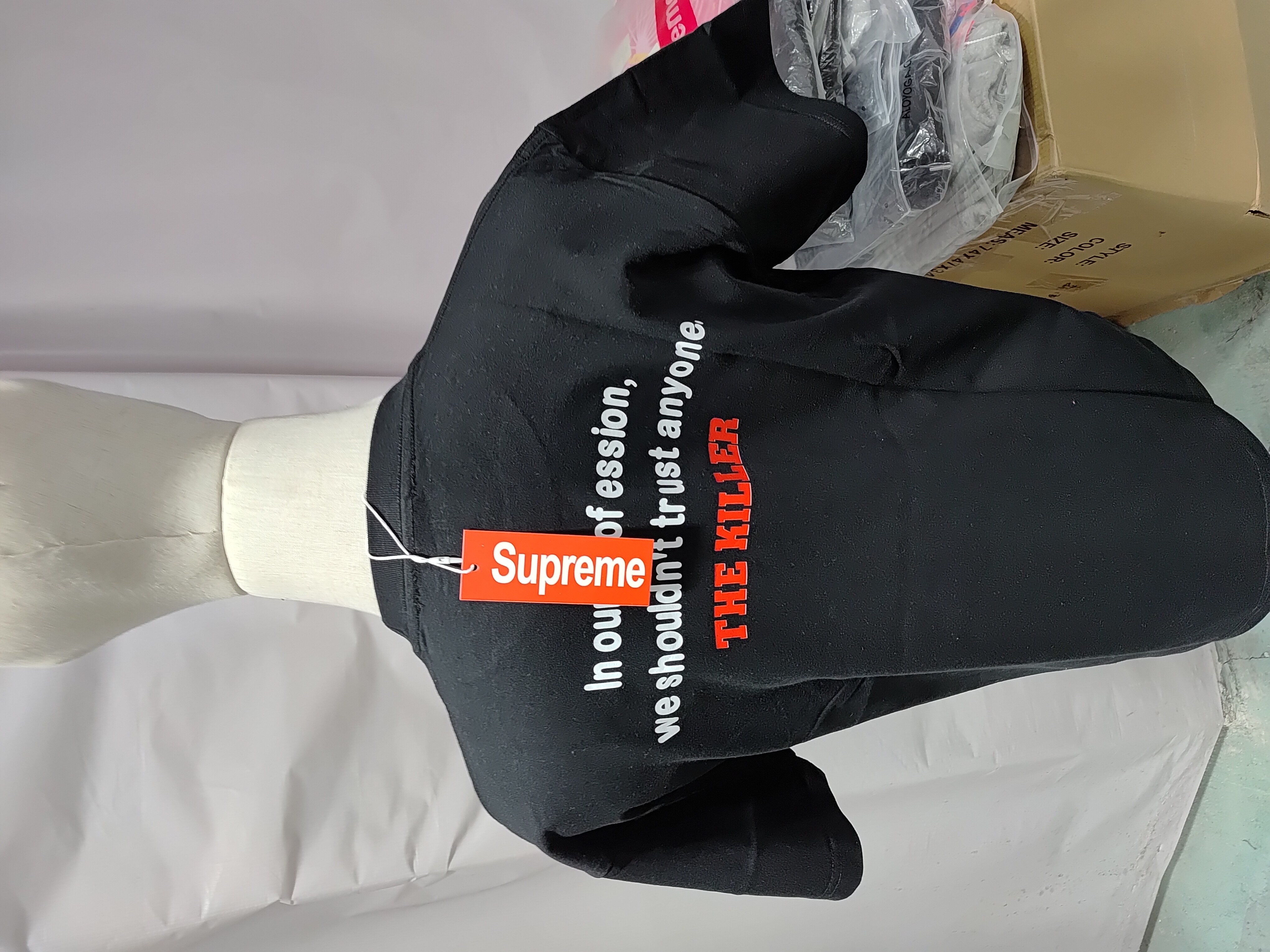 Supreme T-Shirt B204 review Stockicks 03