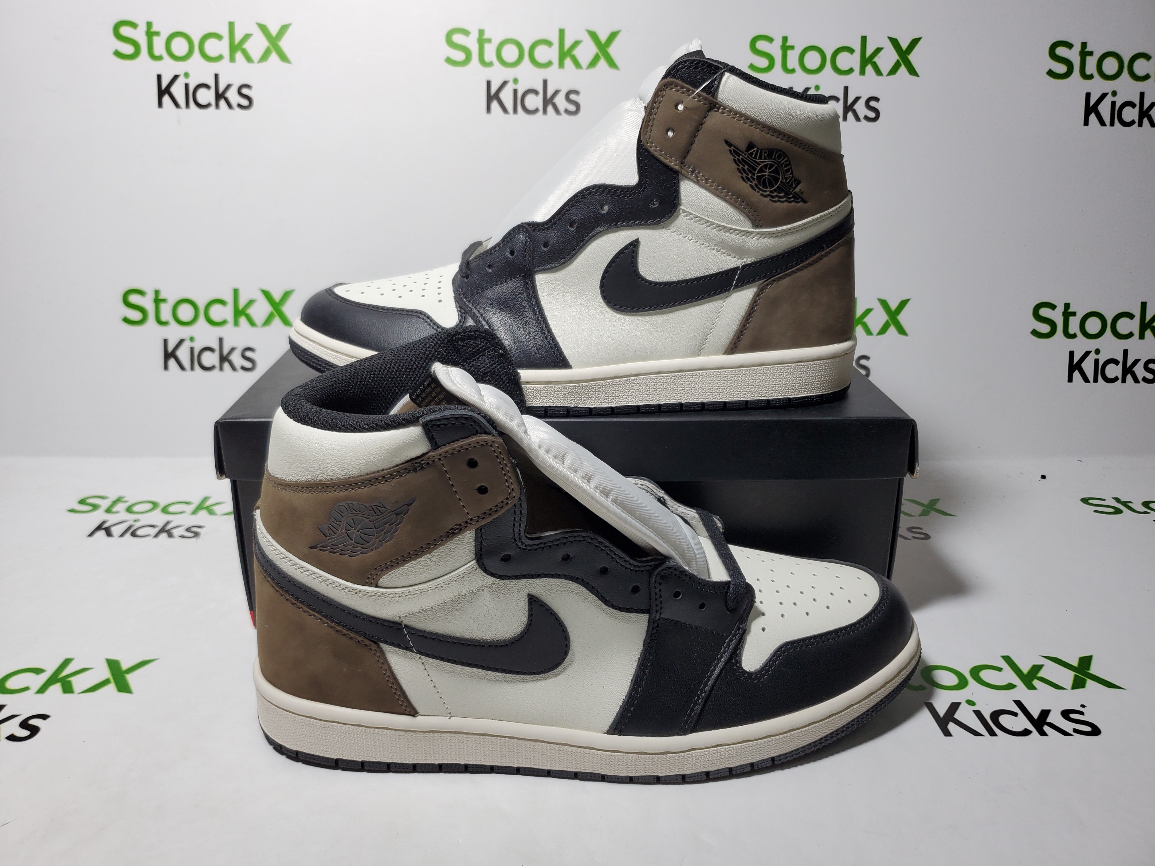 LJR Batch Air Jordan 1 Retro High Dark Mocha 555088-105 review Stockicks 05