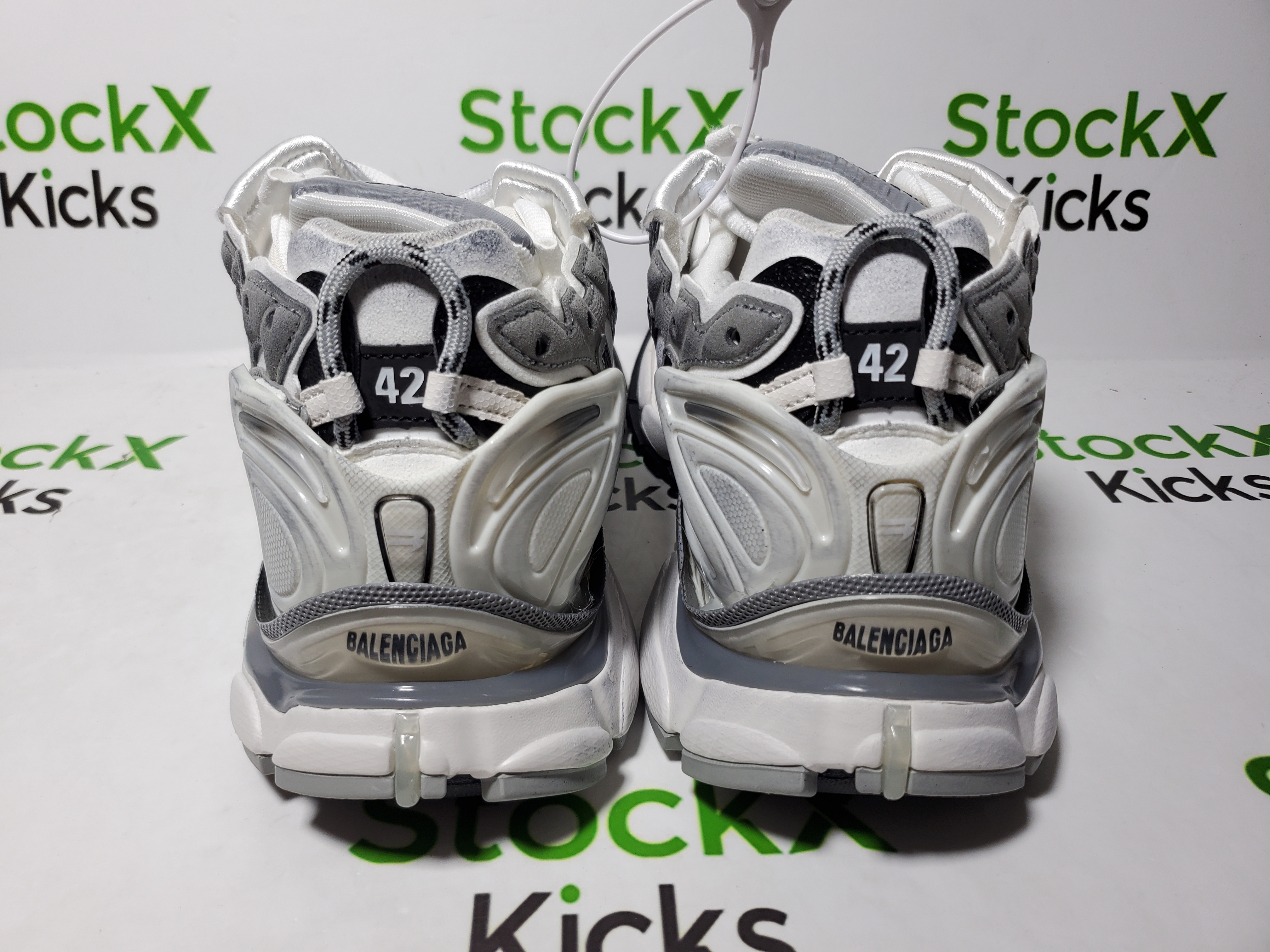 Balenciaga Runner Sneaker Grey White Black 772774 W3RNY 9012 review Stockicks 02