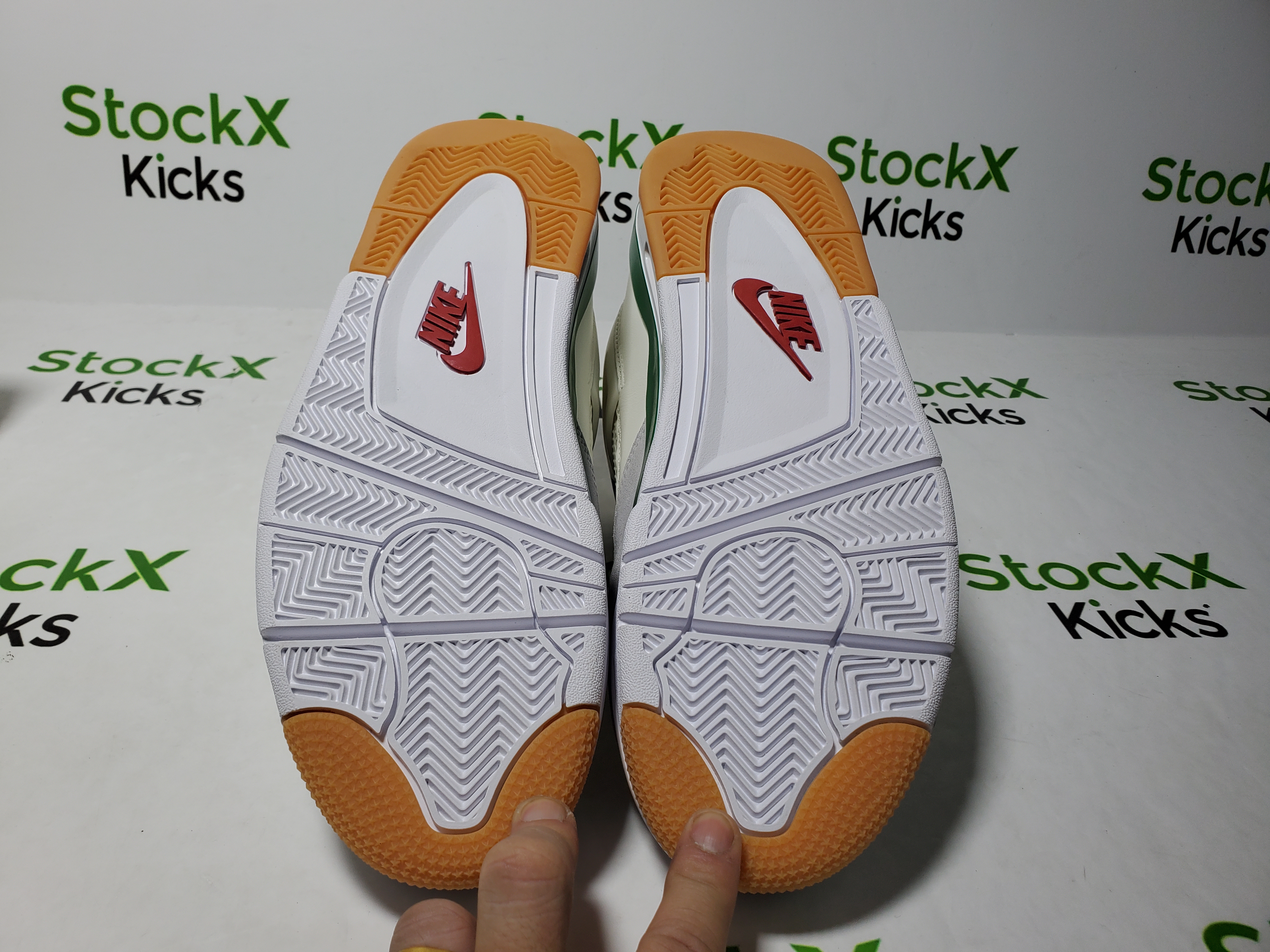 PK God Batch Jordan 4 Retro SB Pine Green DR5415-103 review Stockicks 05