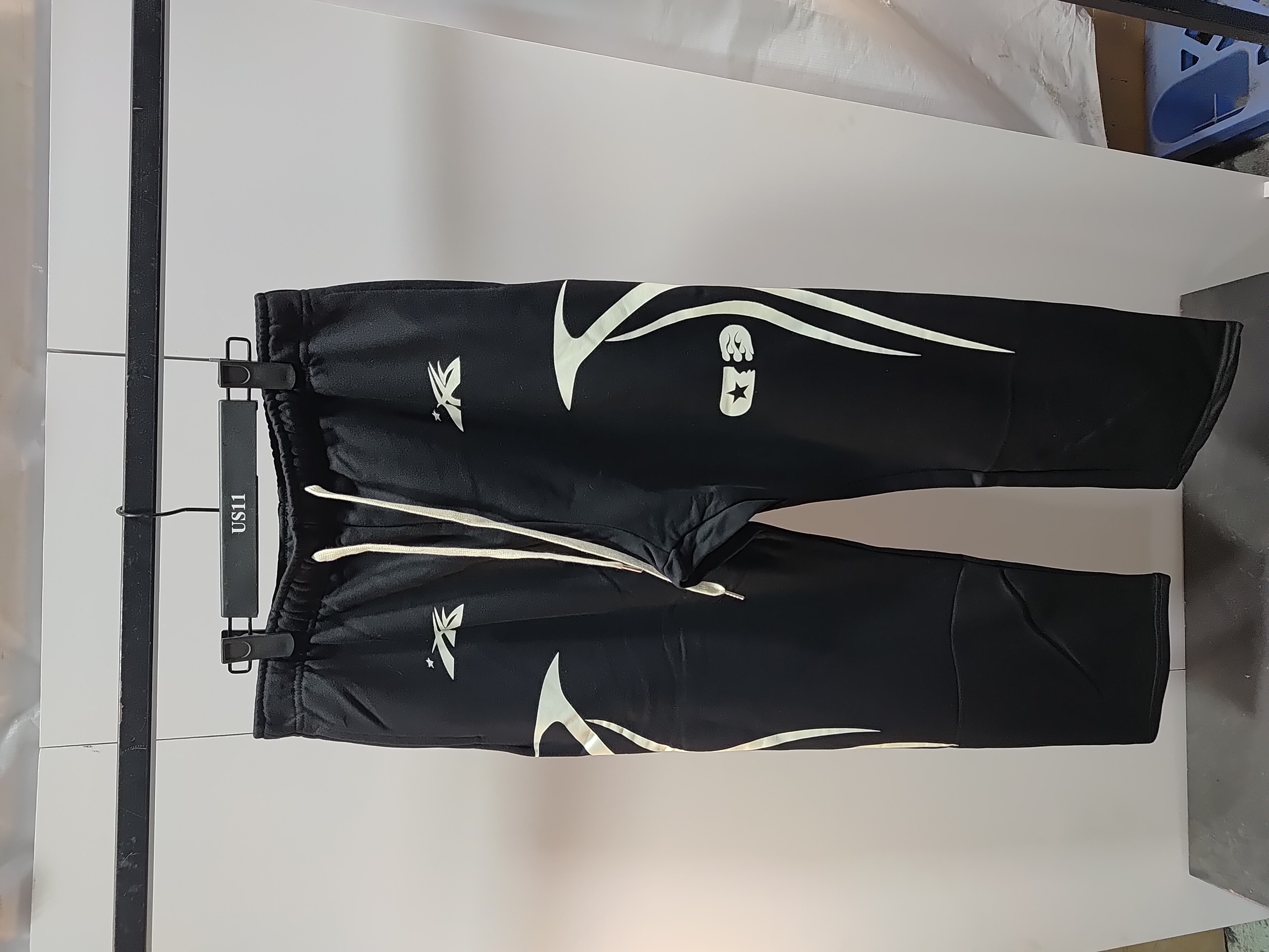 Hellstar Sport Hoodie & Sweatpants Set #2221-2321 Black review Stockicks 06