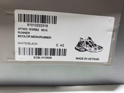 【Top PK God Batch】Balenciaga Runner Sneaker Black White 677403 Q3RB2 9010 review 