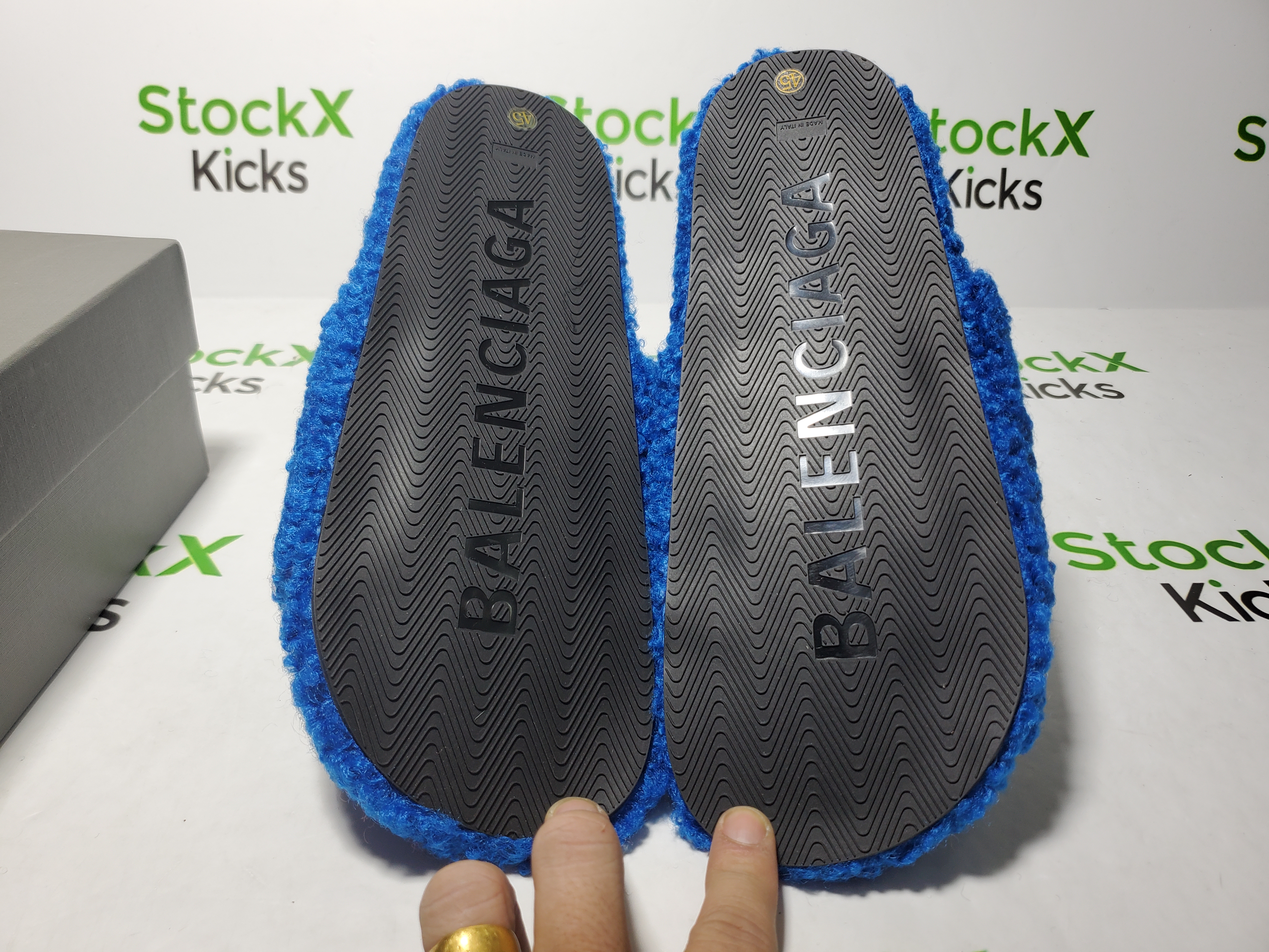 Balenciaga Furry Slide Blue CK 654747W2DO14096（QC needs at least 5 days or more） review Stockicks 05