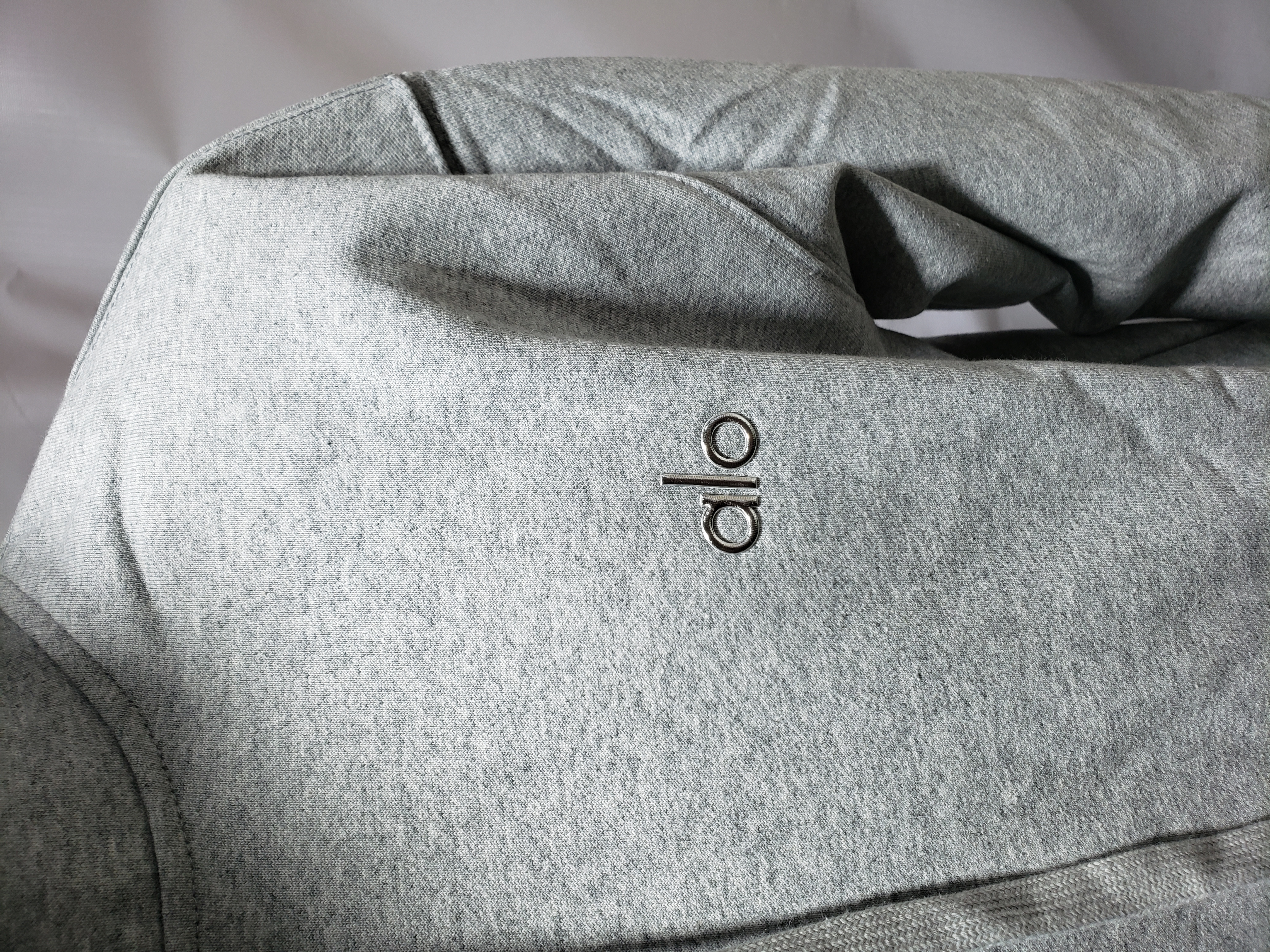 Alo Yoga Accolade Full Zip Grey Tracksuit review Stockicks 02