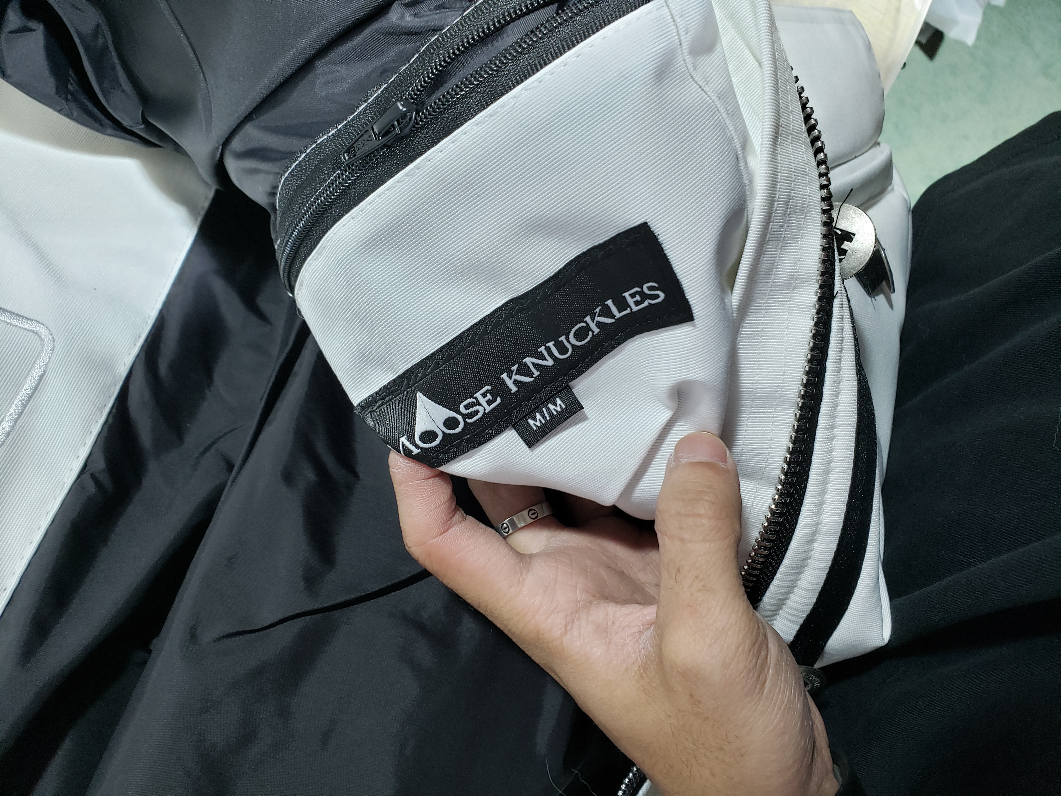 Moose Knuckles Women's Gold Scissors Down Jacket #05-White review Stockicks 00