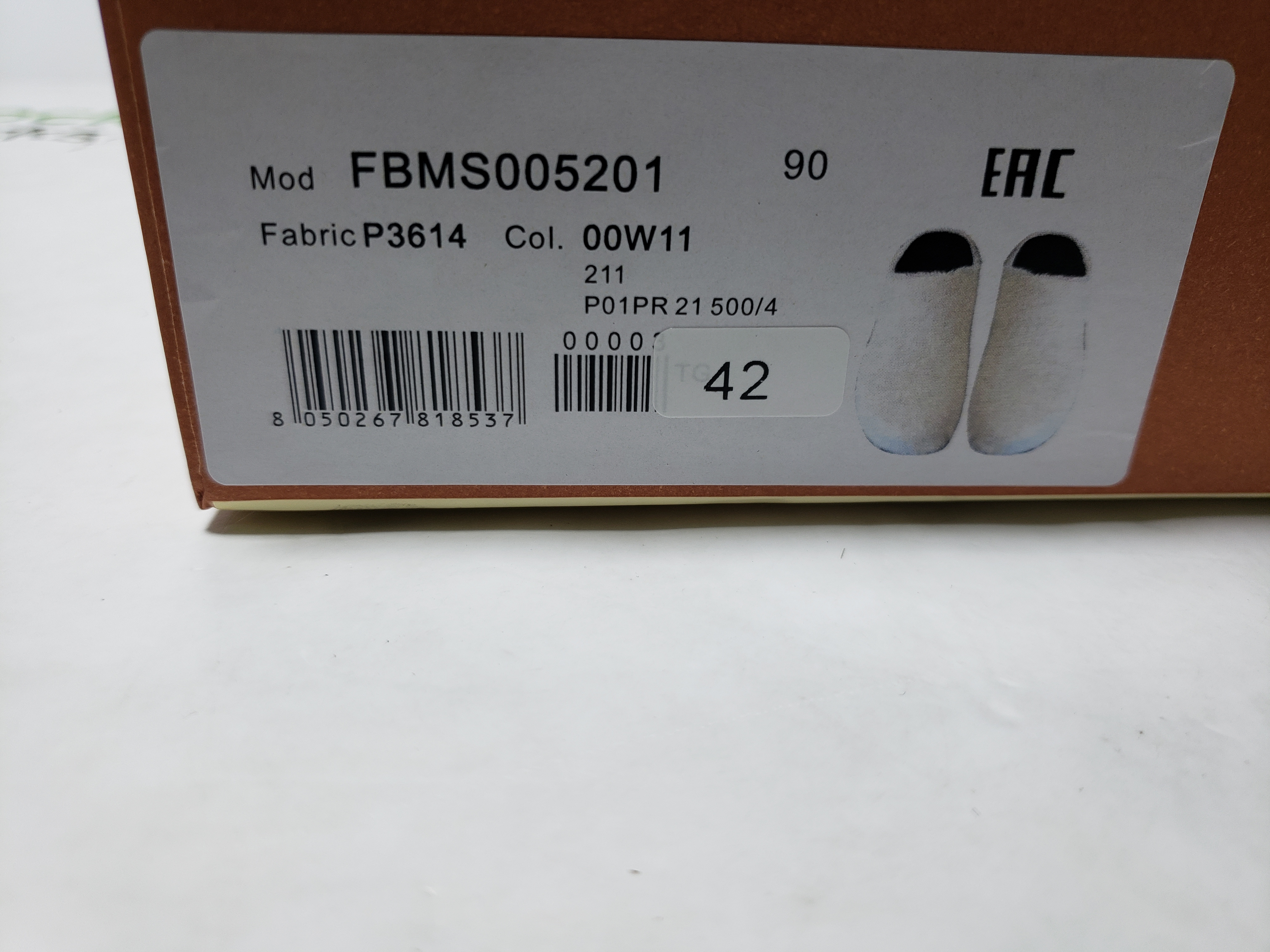 Marni Long-hair Calfskin Fussbett Sabot White SBMR000600P412200W02 review Stockicks 00