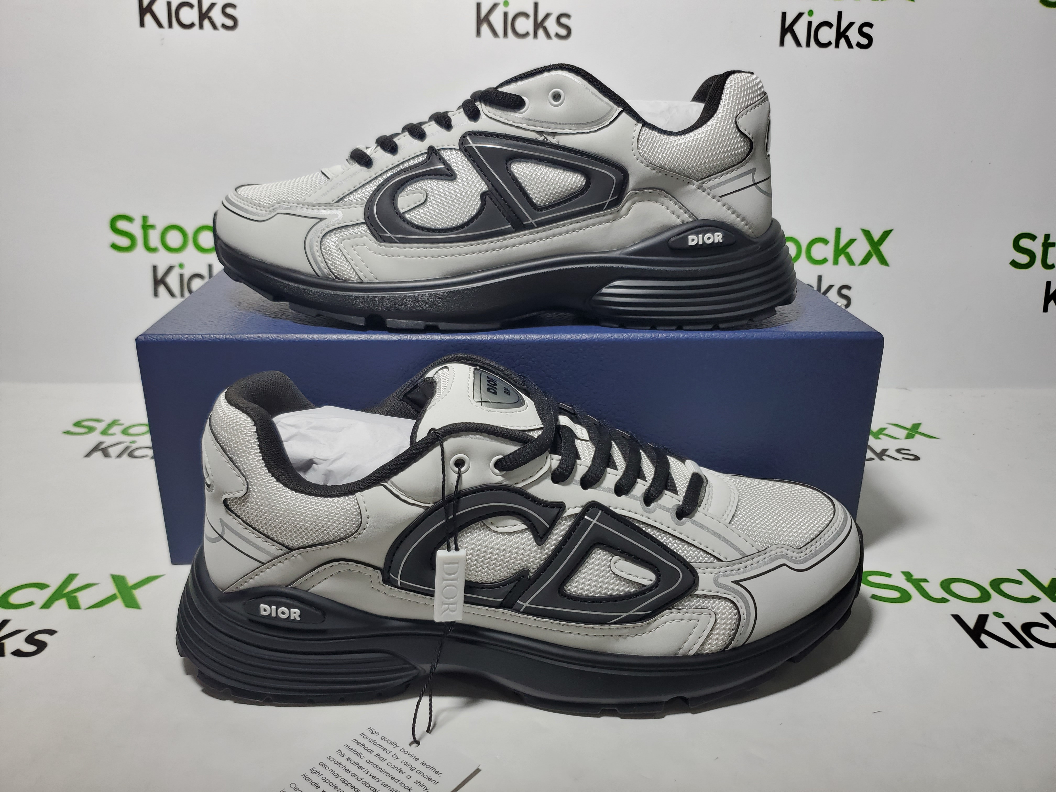 Dior B30 Countdown Sneaker ‘Panda White And Black’ review Stockicks 05