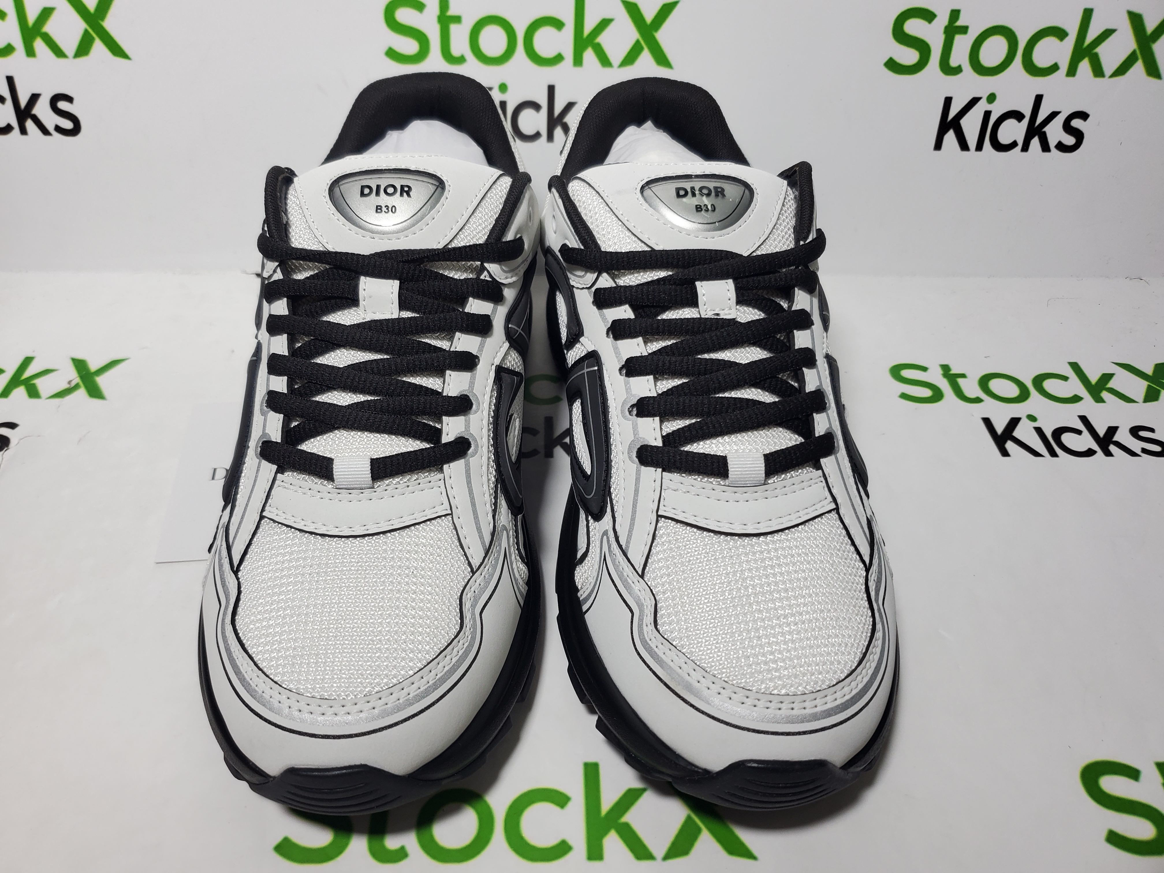 Dior B30 Countdown Sneaker ‘Panda White And Black’ review Stockicks 01