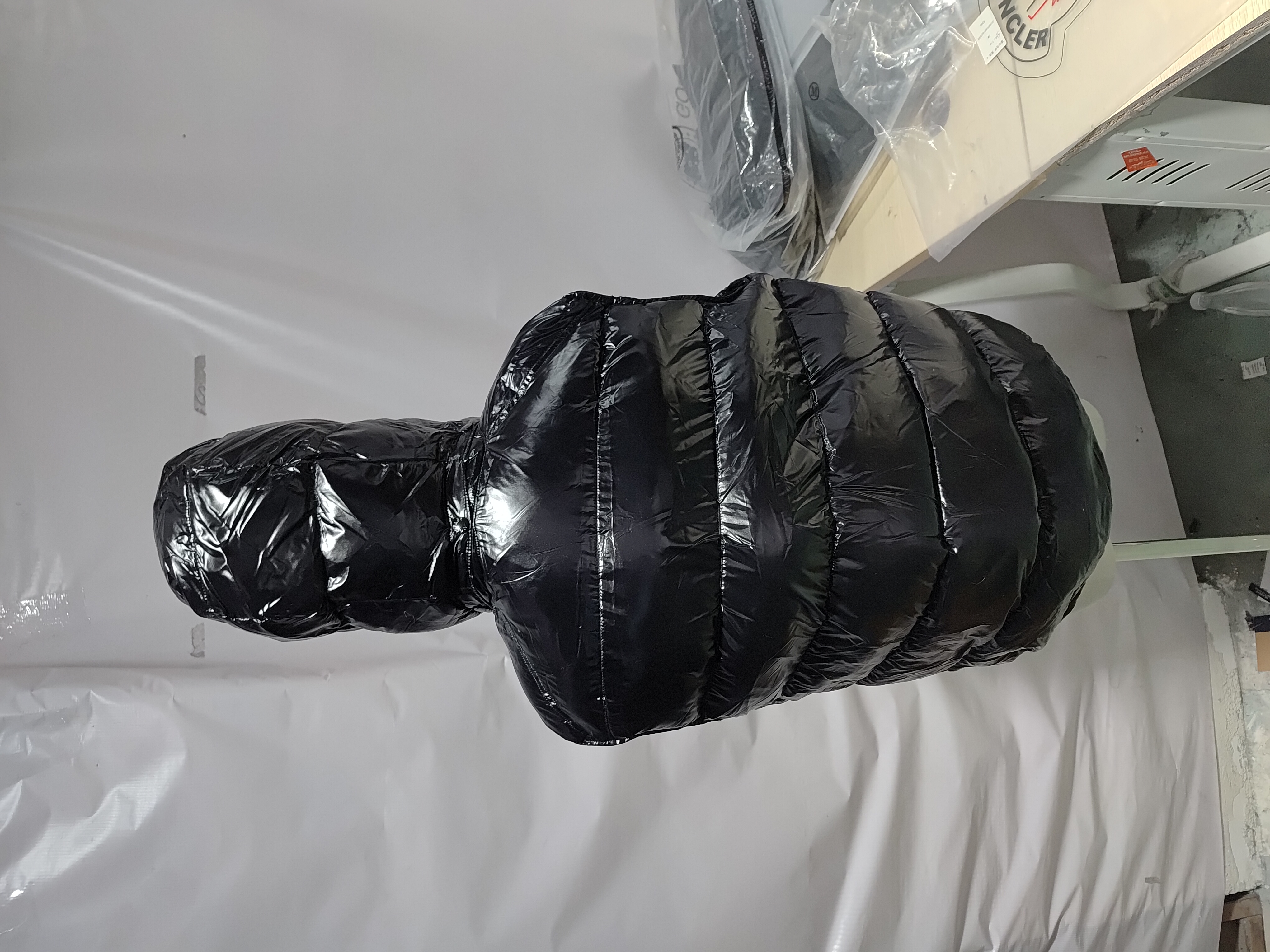 Moncler Bormes Down Vest Black review Stockicks 04