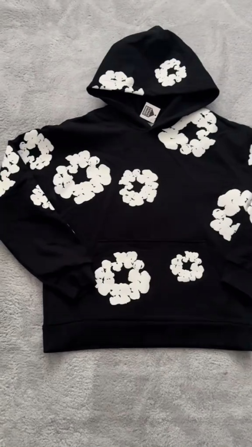 Denim Tears The Cotton Wreath Hoodie Black SS23 review 
