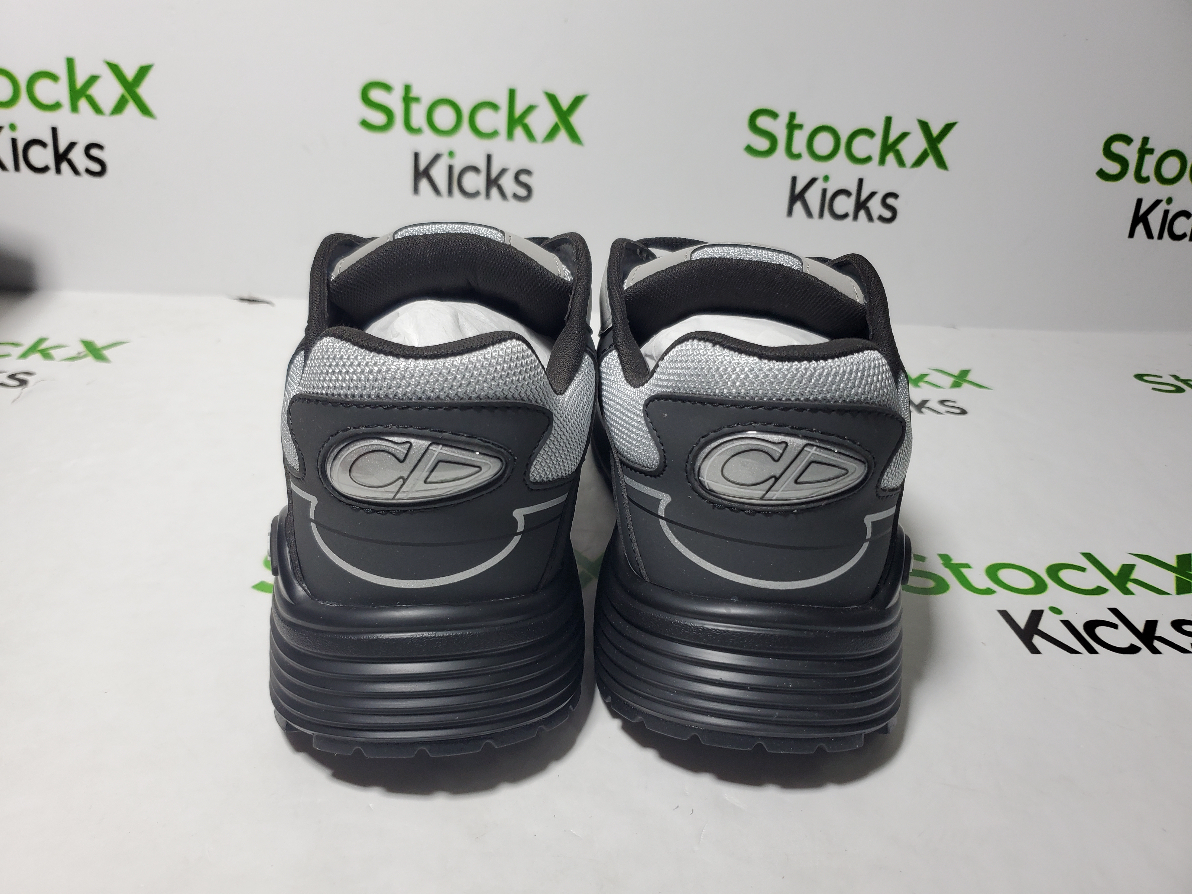 Dior B30 Sneakers Dark Grey 3SN27ZIR-16536 review Stockicks 03