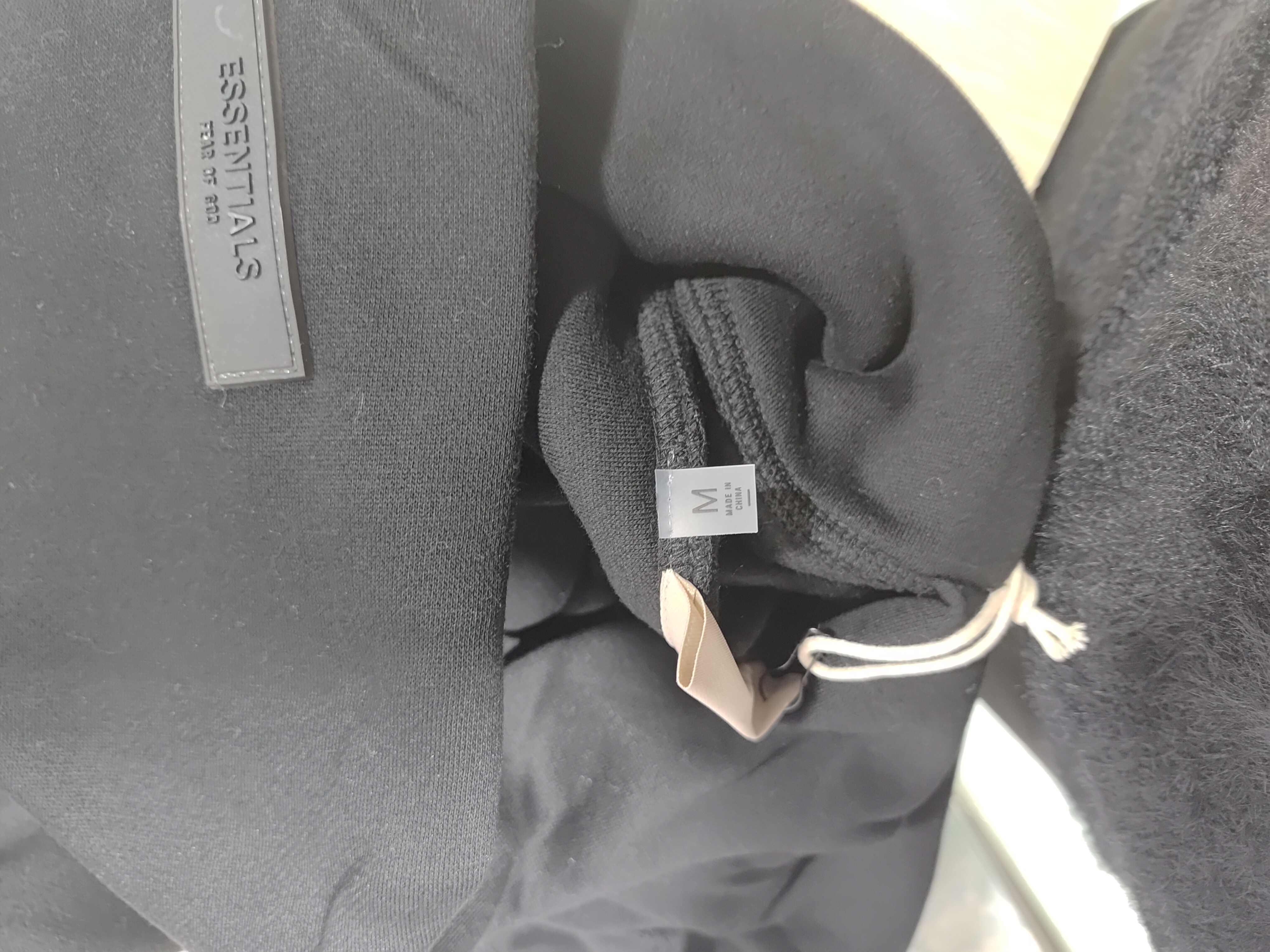 Fear of God Essentials Pullover Hoodie Stretch Limo SS22 review Stockicks 00