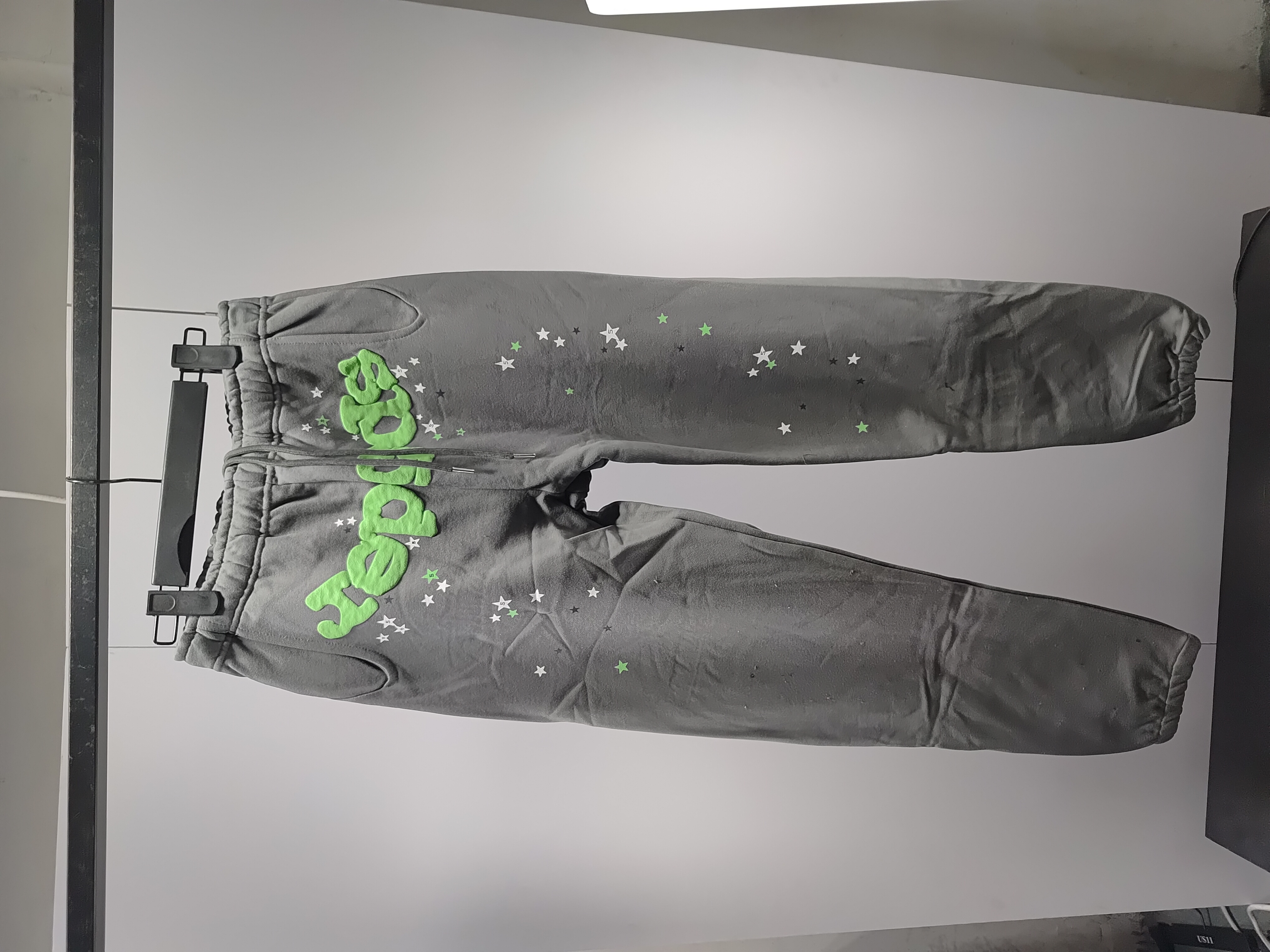 Sp5der Wait Web Sweatpant Slate Grey review Stockicks 01