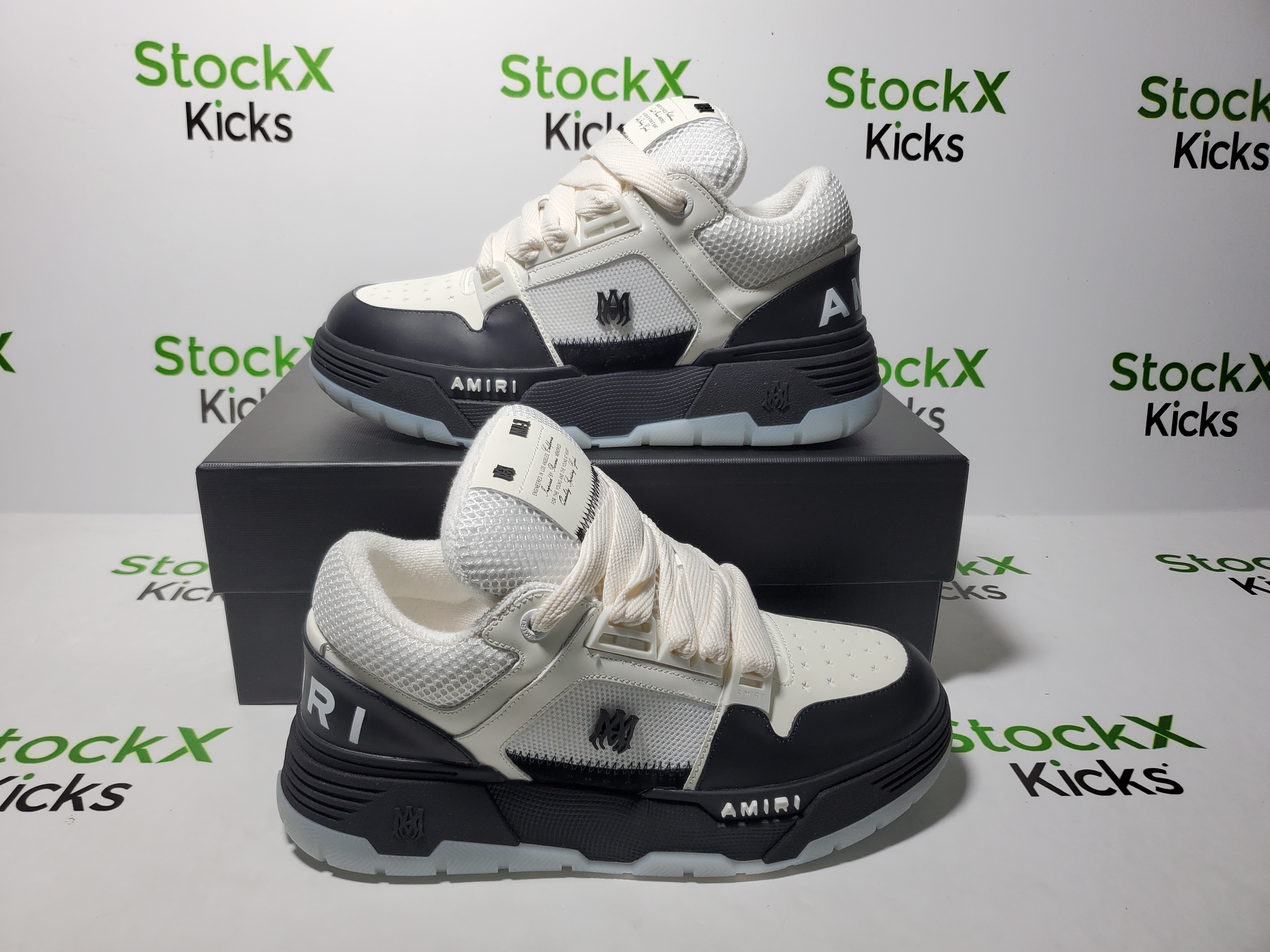 Amiri MA-1 Sneakers Panda White Black review Stockicks 01