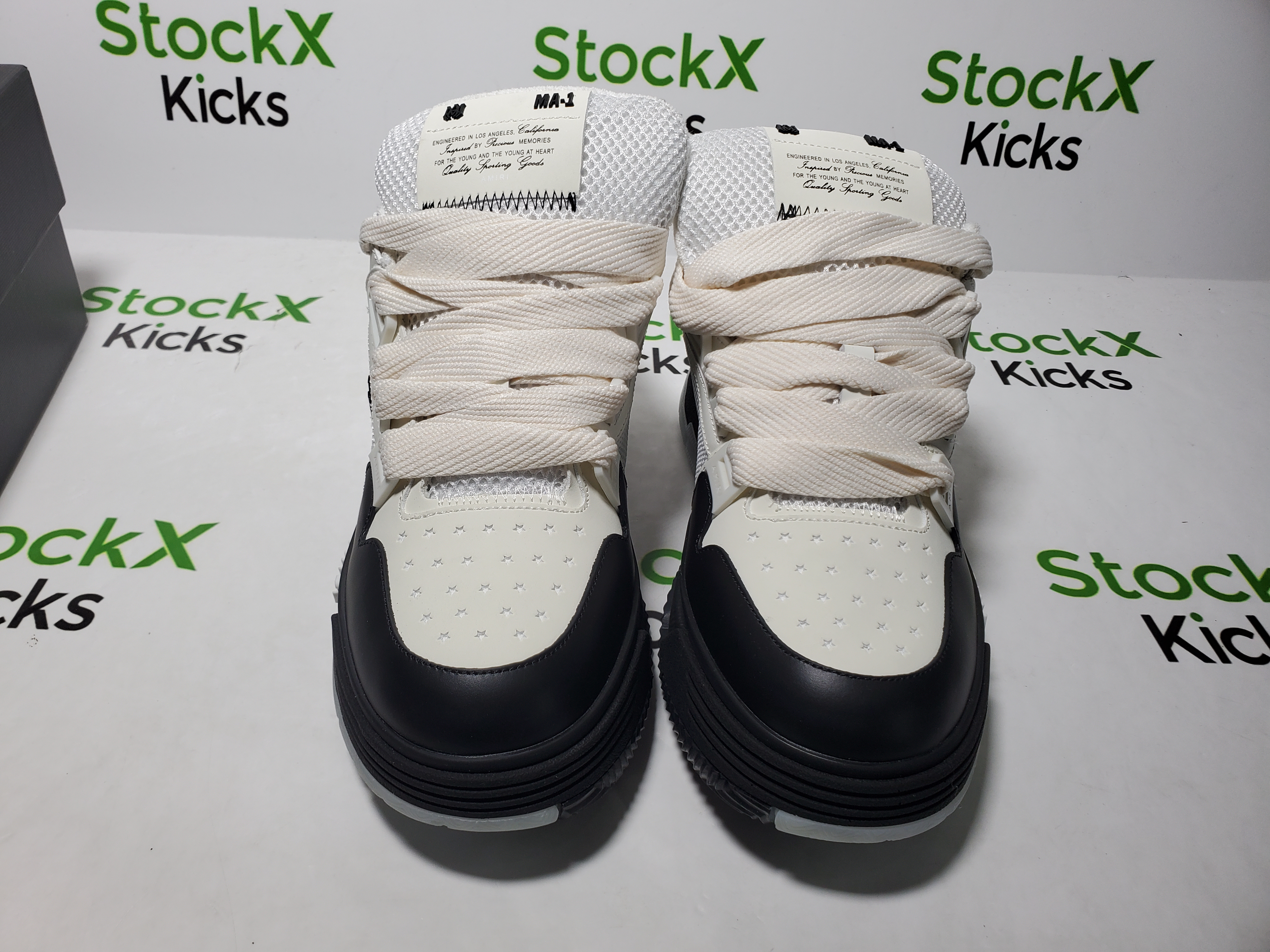 Amiri MA-1 Sneakers Panda White Black review Stockicks 04