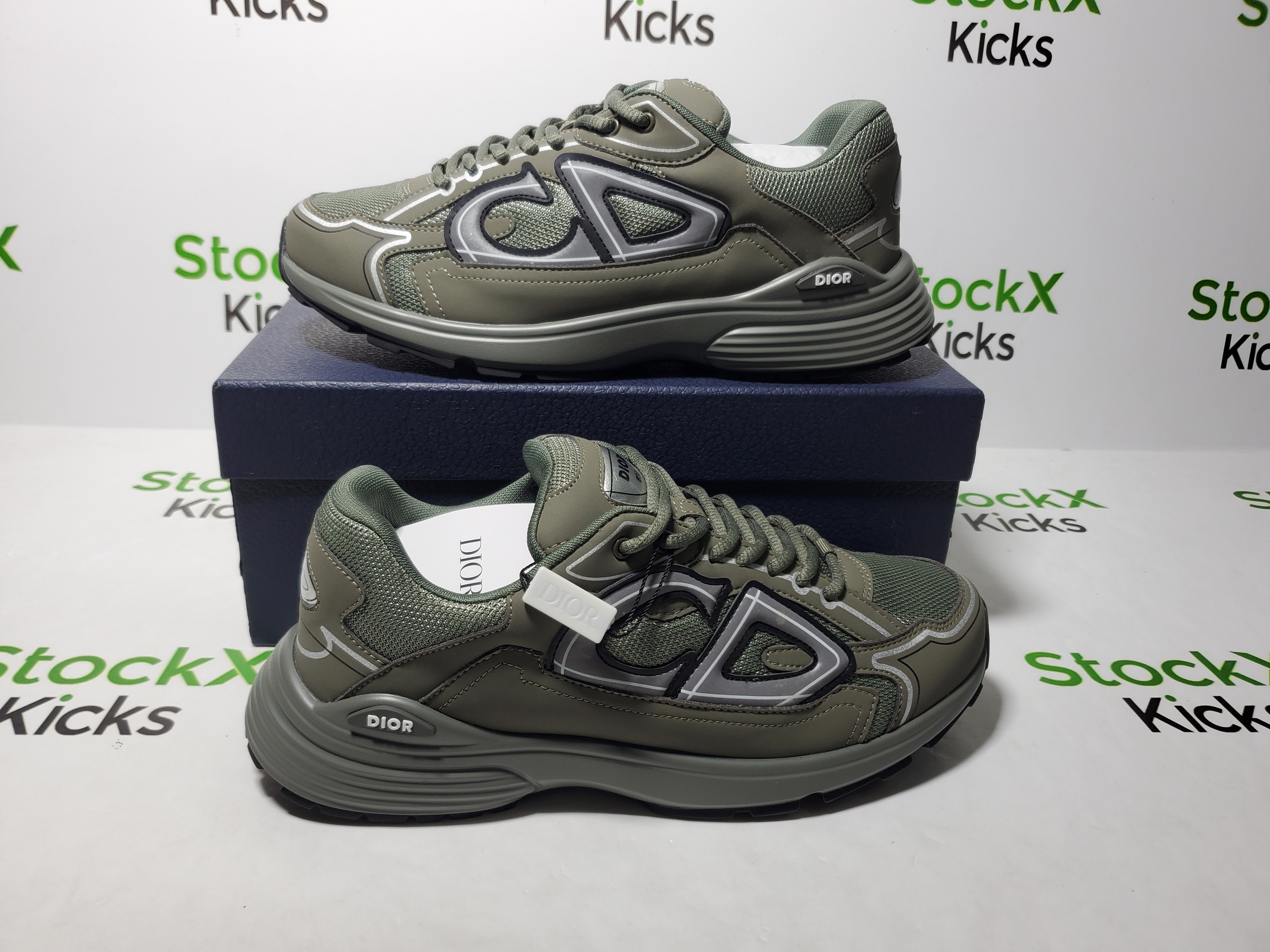 Dior B30 Low Top Olive 3SN279ZMA-1614 review Stockicks 01