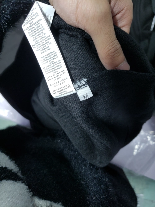 Alo Yoga Accolade 1/4 Zip Pullover Set Black Grey review 