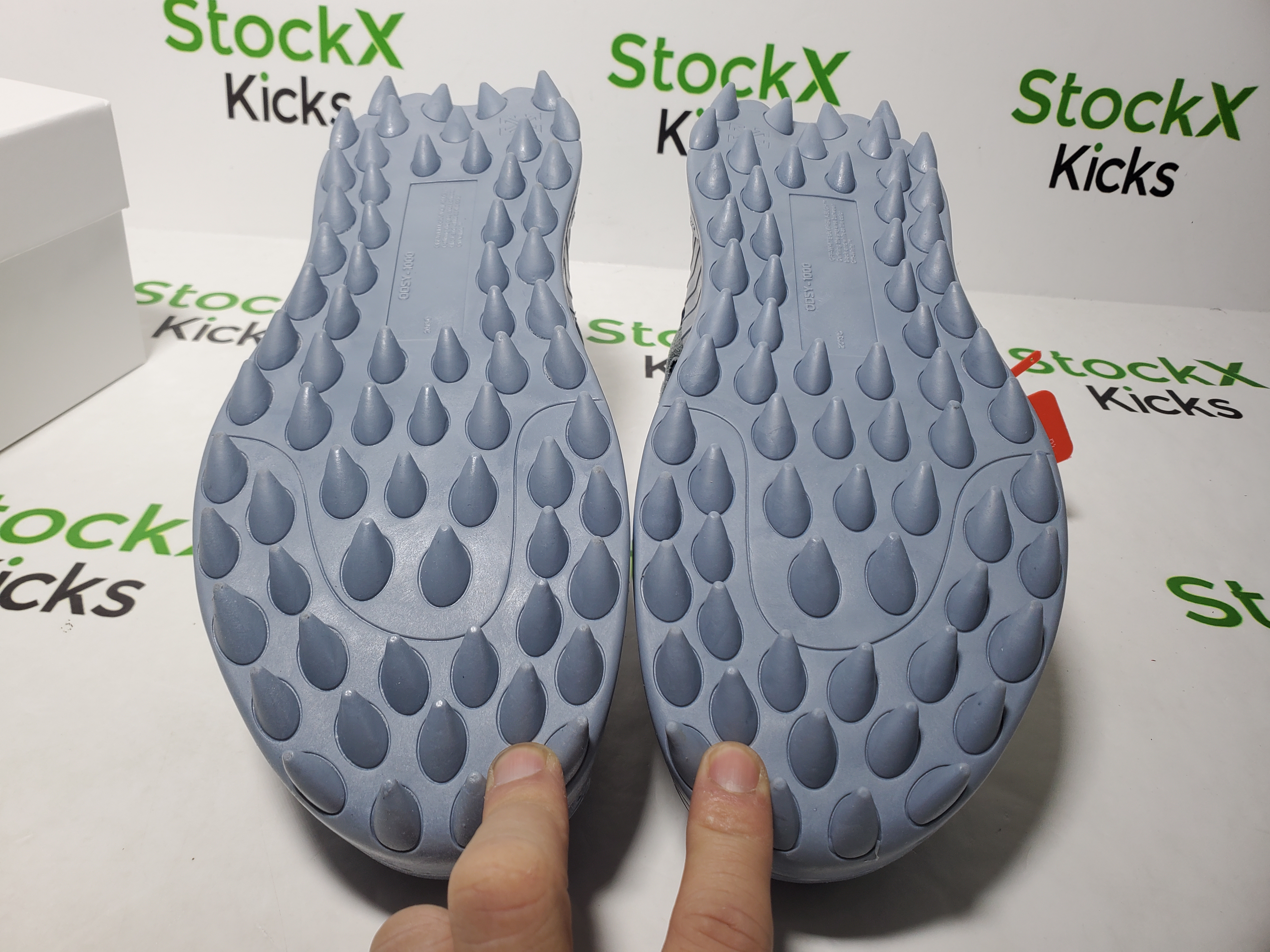 Off-White Odsy-1000 Blue Yellow SS20 OMIA139S 2080004 23062 review Stockicks 05