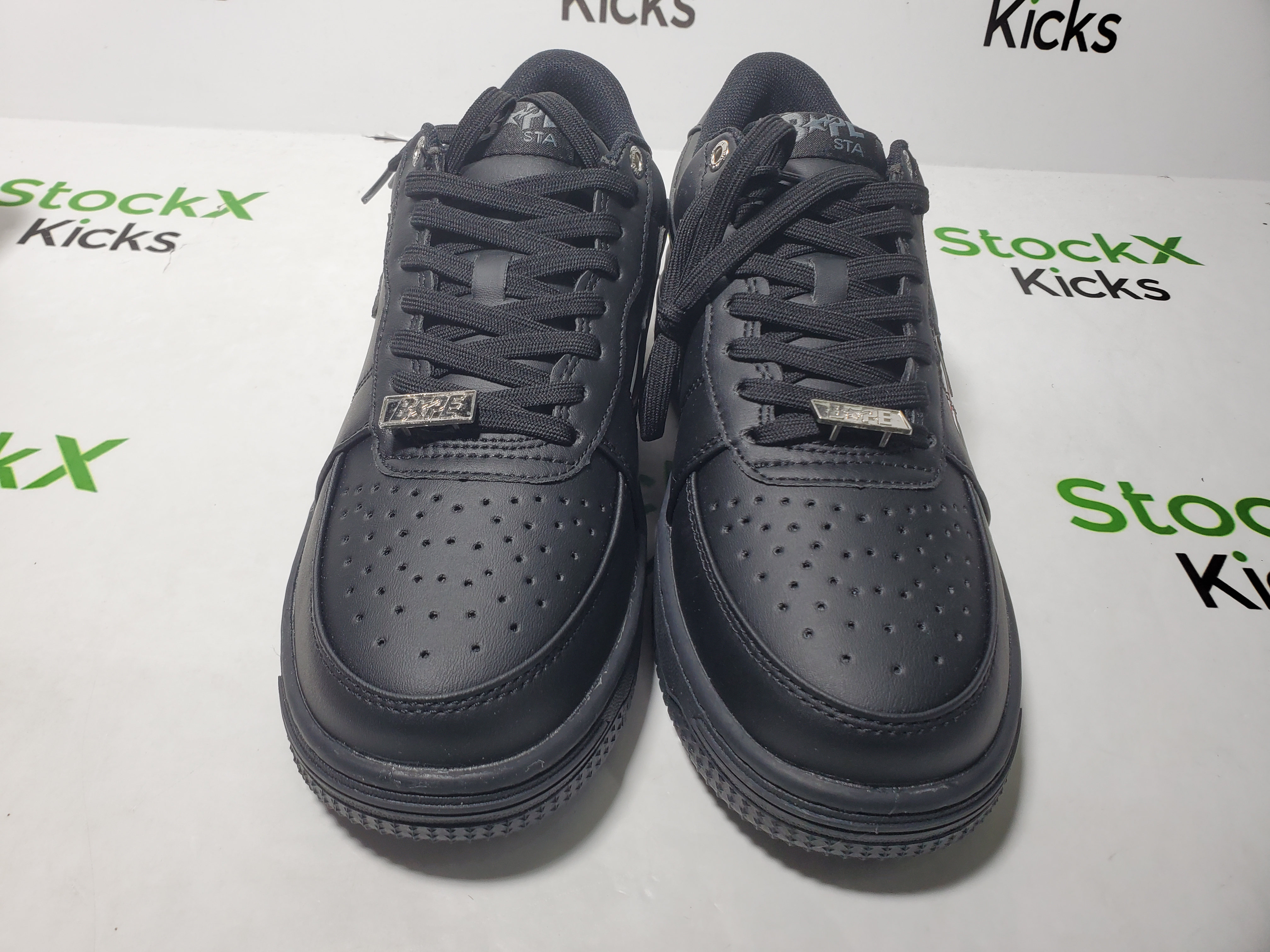 A Bathing Ape Bape StaBlack Shark Collaboration IG73-191-914 review Stockicks 04