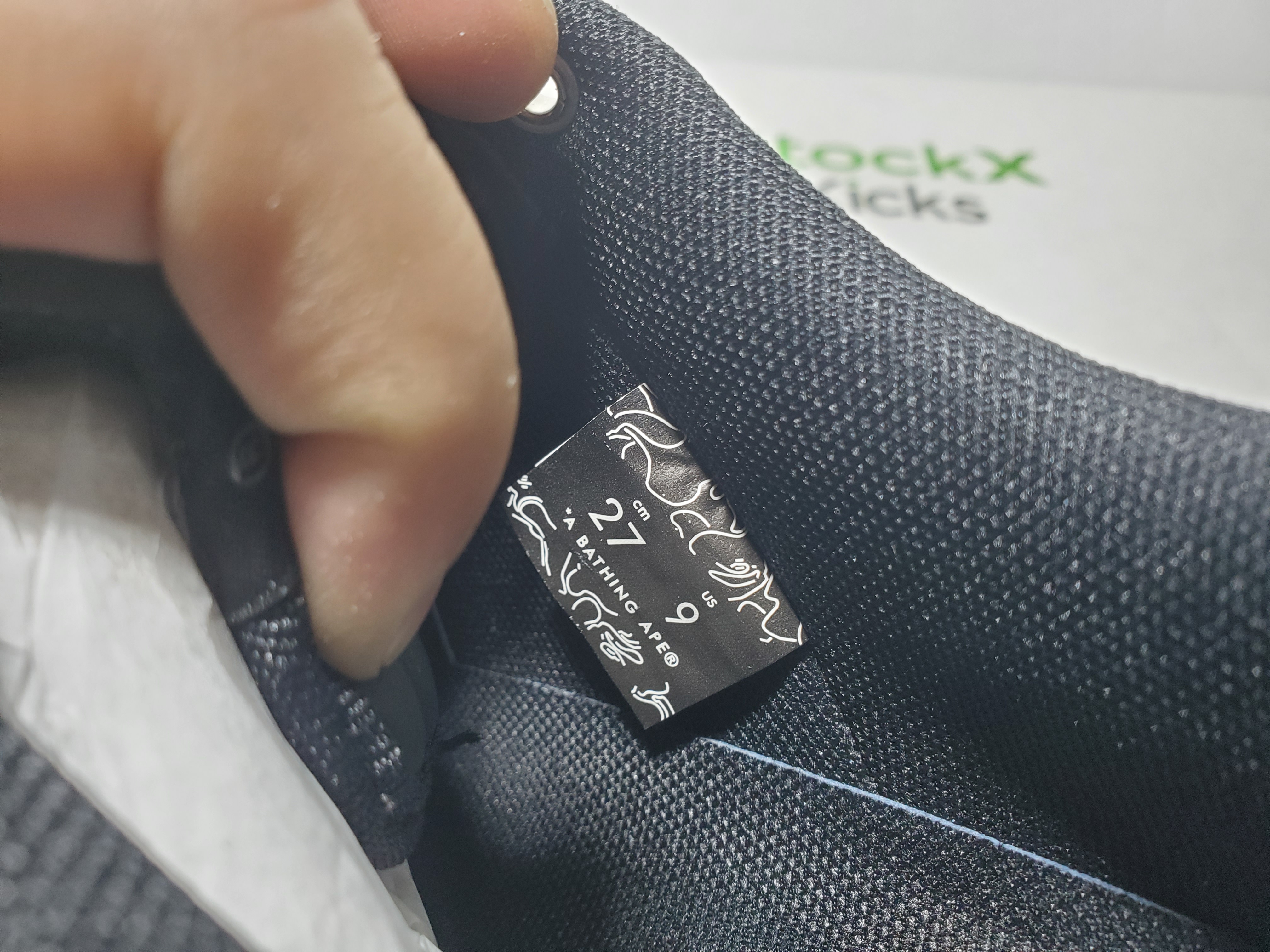 A Bathing Ape Bape StaBlack Shark Collaboration IG73-191-914 review Stockicks 06