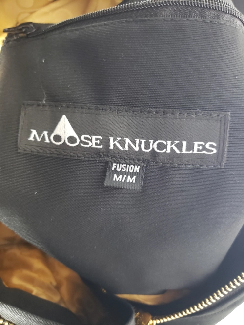 Moose Knuckles Short Bomber Jacket With A Pom-Pom #03-Black review 