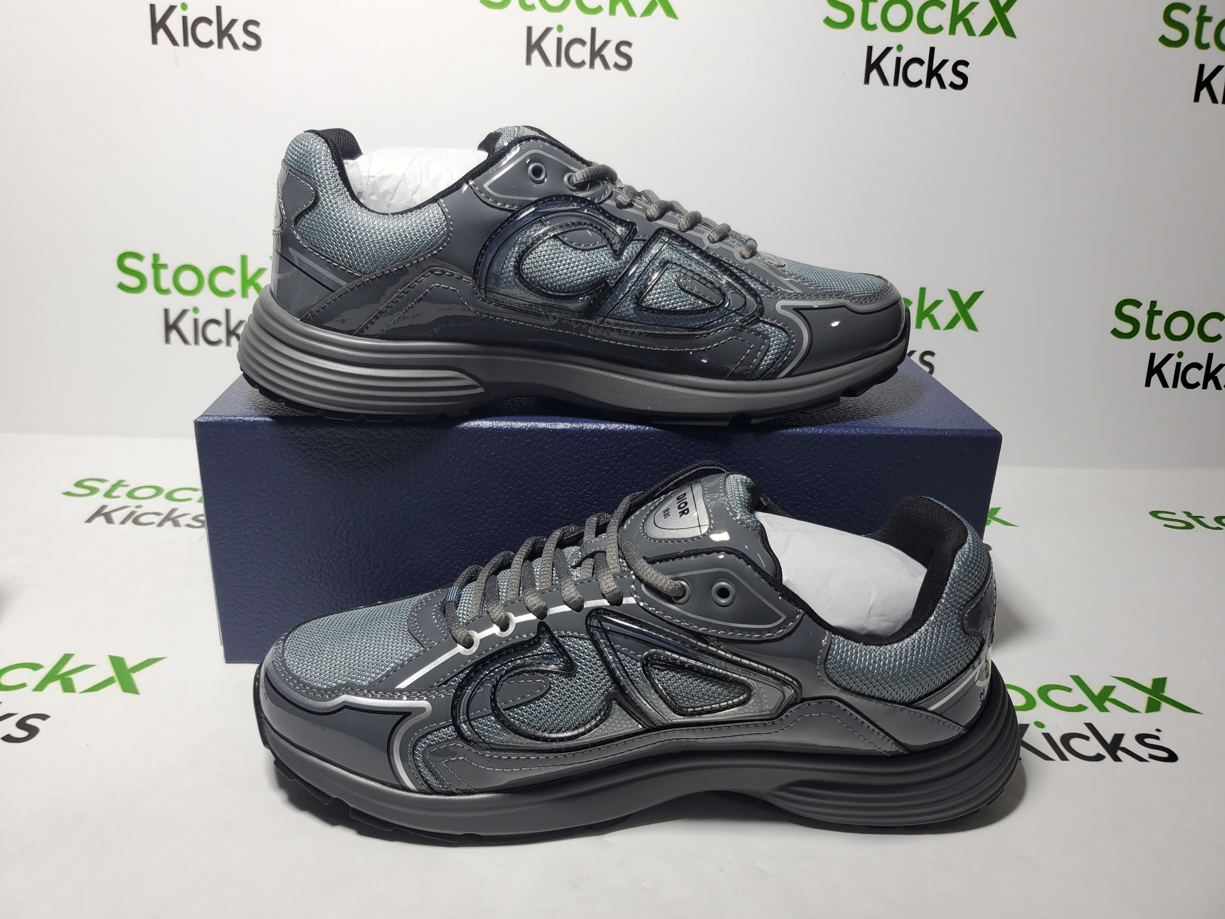 Dior B30 Light Gray Silver 3SN279ZEH_H968 review Stockicks 01