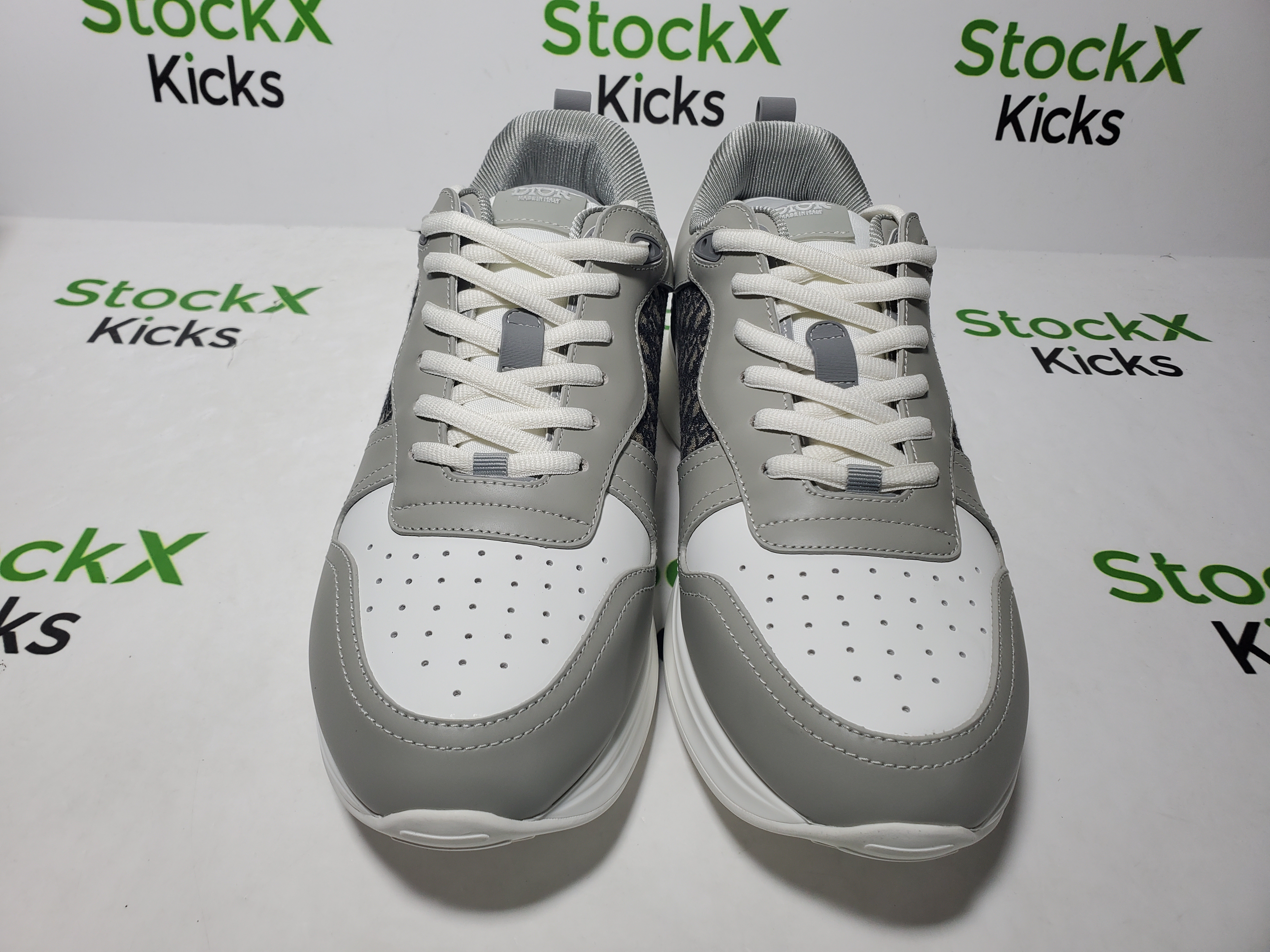 Dior B25 Runner Grey Smooth Calfskin Oblique Jacquard 3SN299ZIR- H165 review Stockicks 04