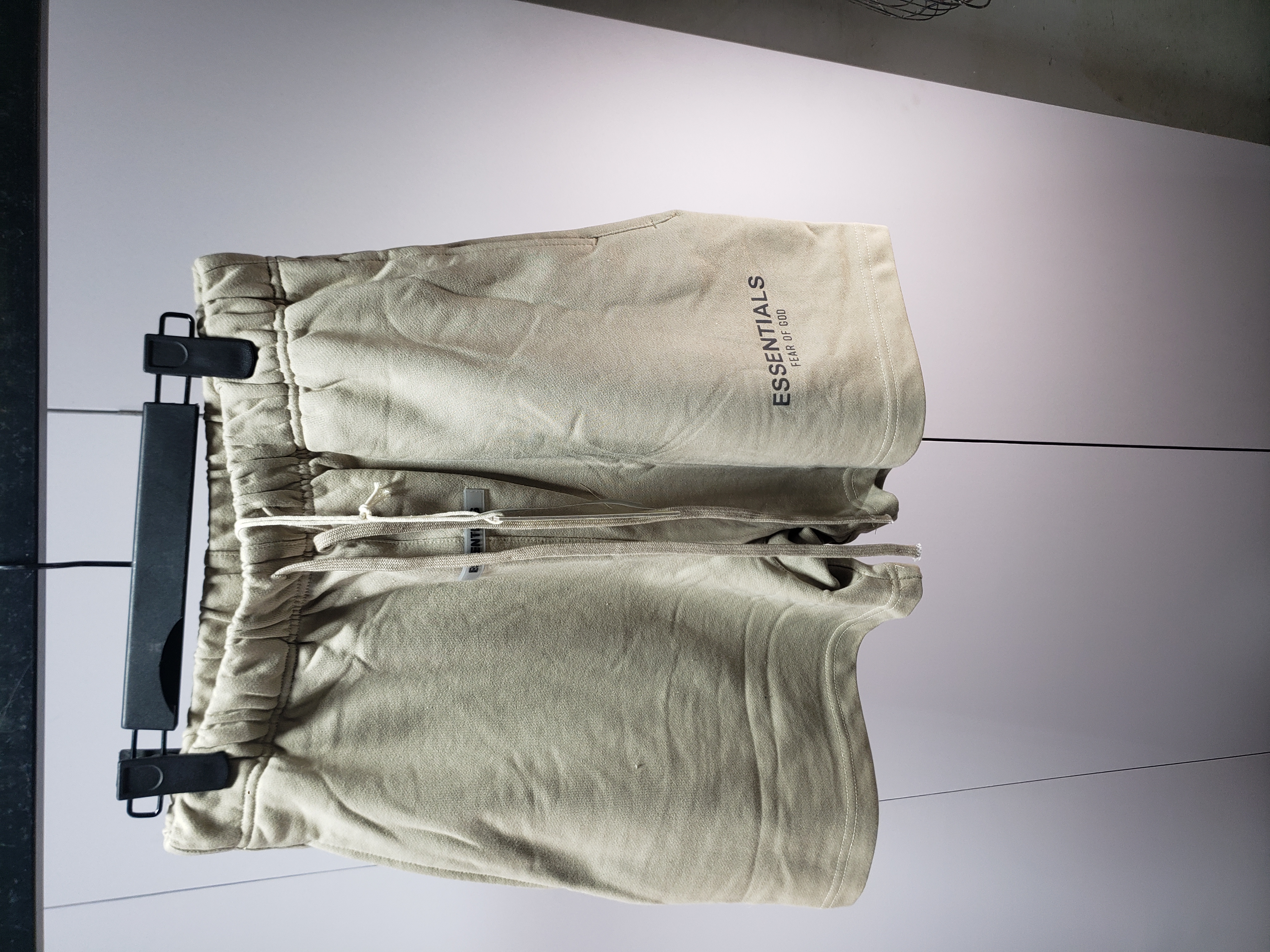 Fear of God Essentials Reflective Short CX55 LC8815 review Stockicks 01