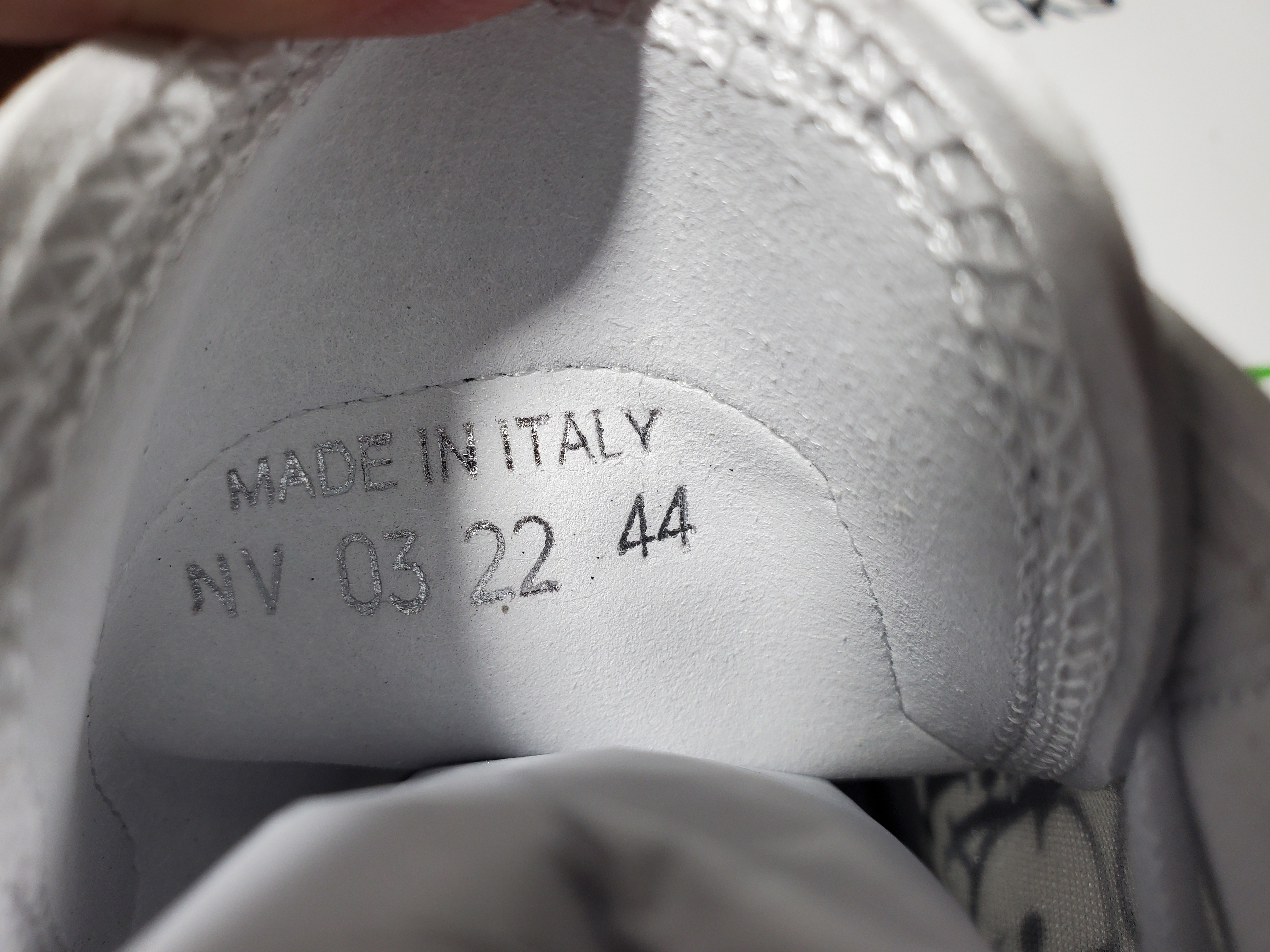 Dior B23 HT Oblique Transparency High White Blue Gray 3SN272ZIR 16536 review Stockicks 02