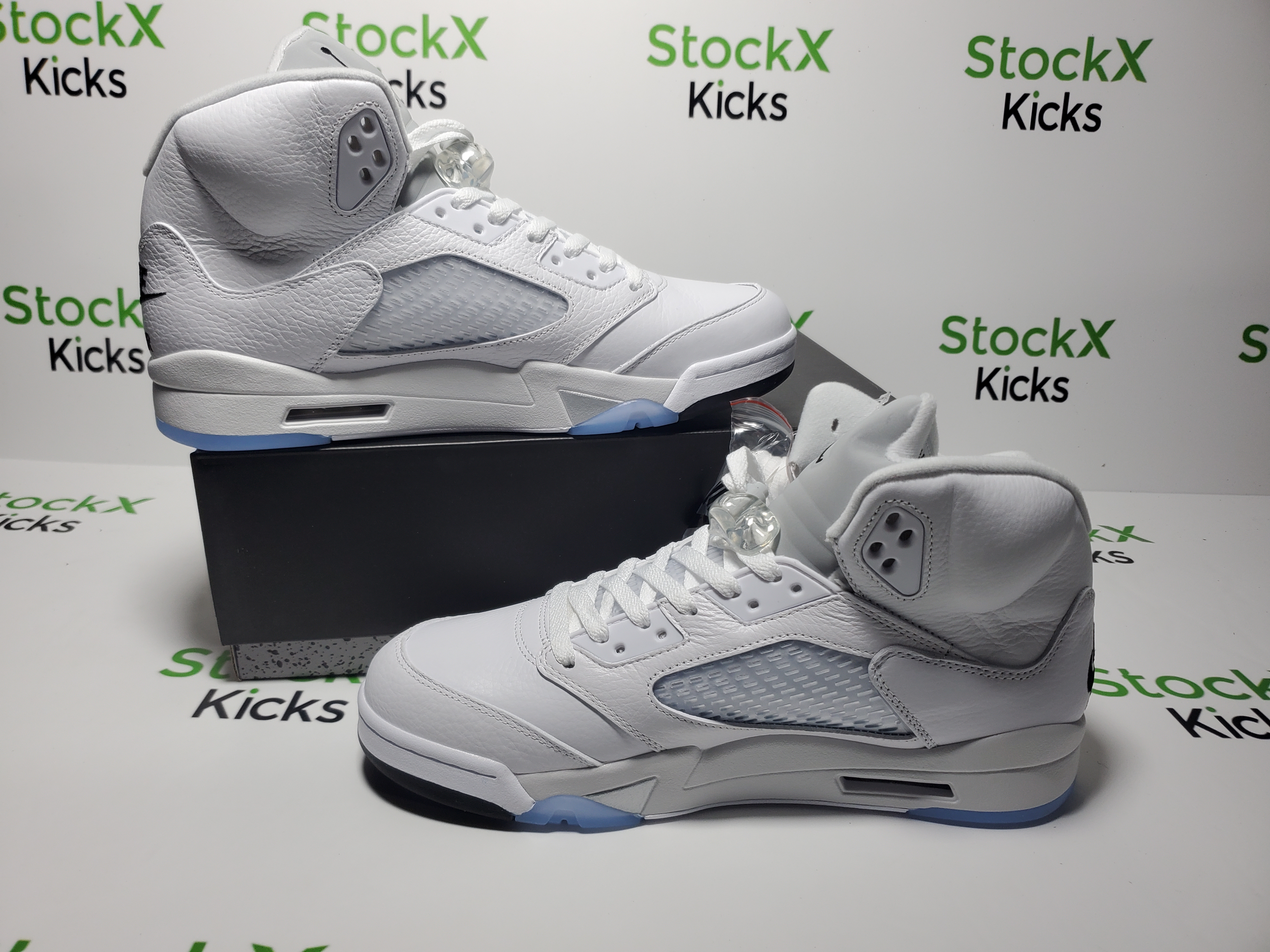 PK God Batch Air Jordan 5 Retro 'White Metallic' 2026 HQ7978-103 review Stockicks 02