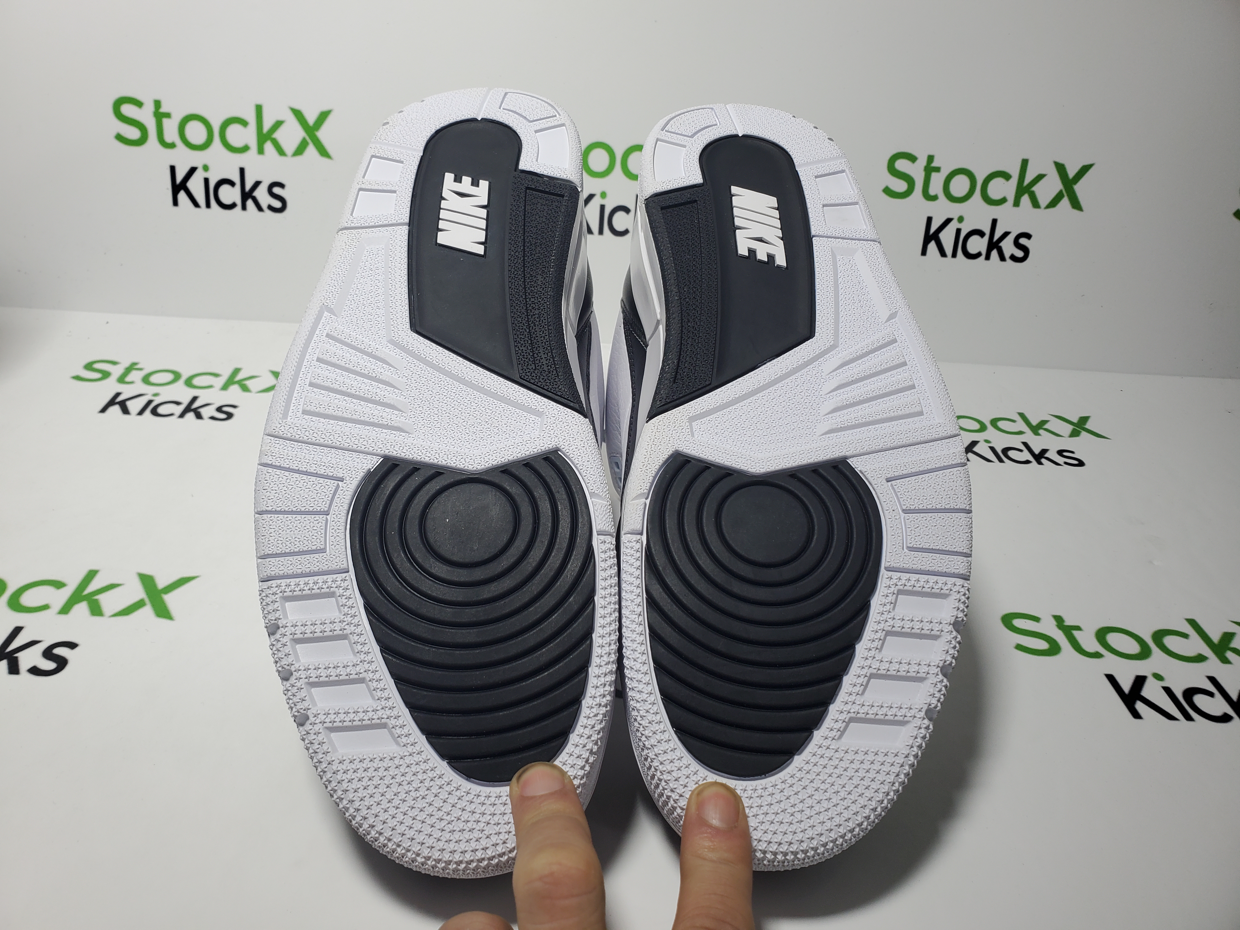 【Special Offers】PK God Batch Fragment Design x Air Jordan 3 Black White DA3595-100 review Stockicks 03