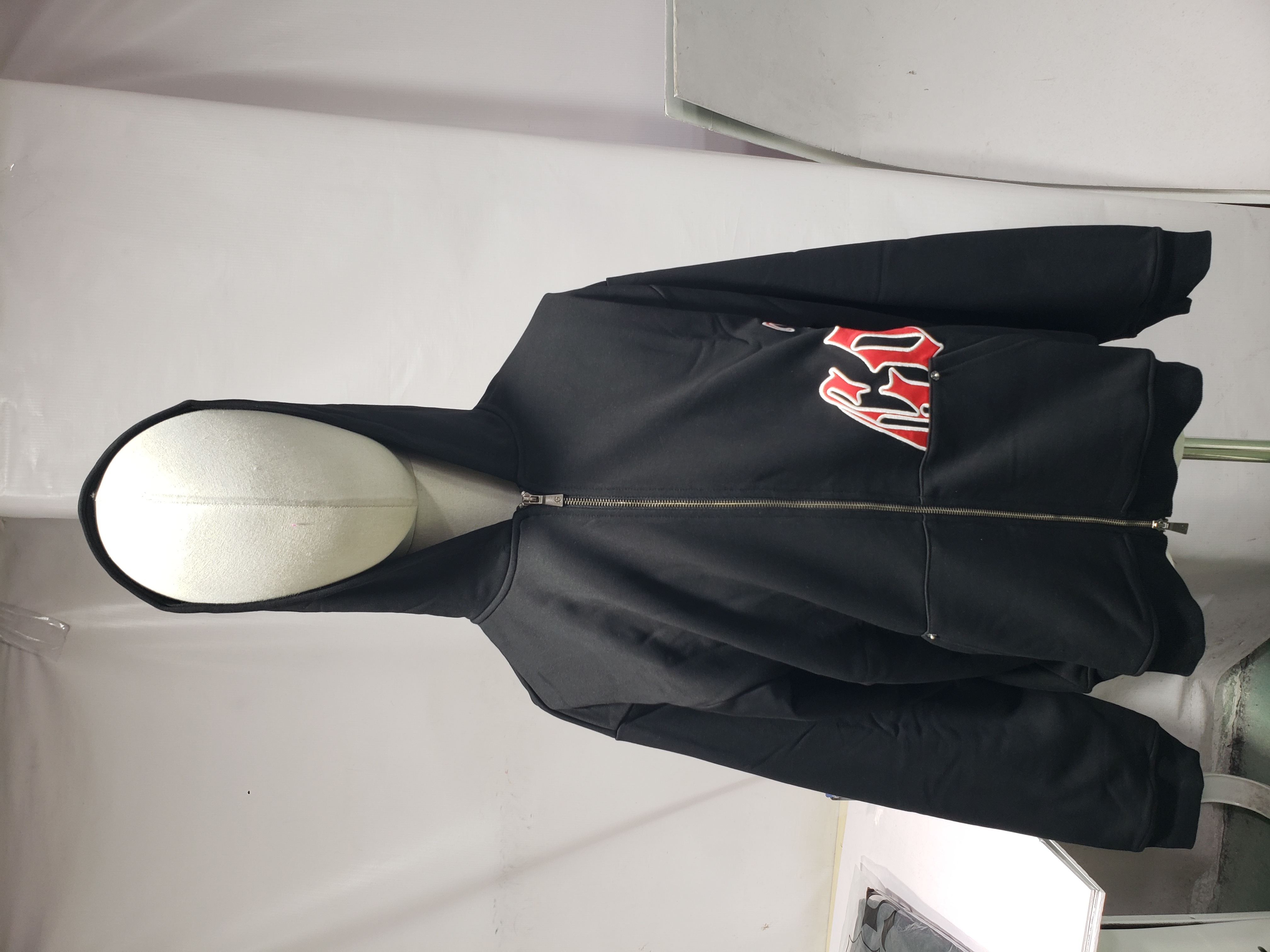 Godspeed OG Logo Black Sweatsuit G6031-8230 Red Letter Print review Stockicks 01