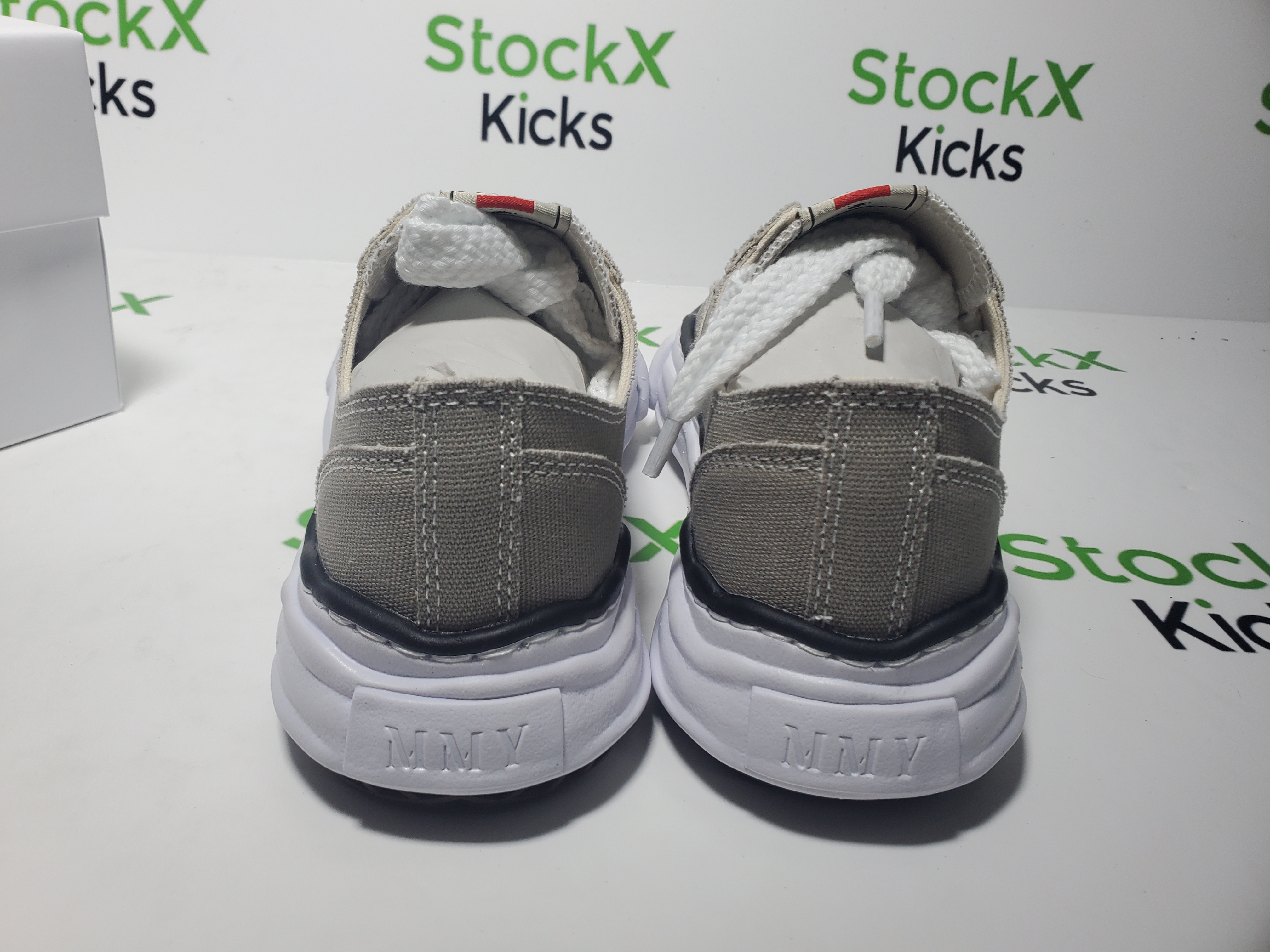 MIHARA YASUHIRO Grey NO.720 review Stockicks 03