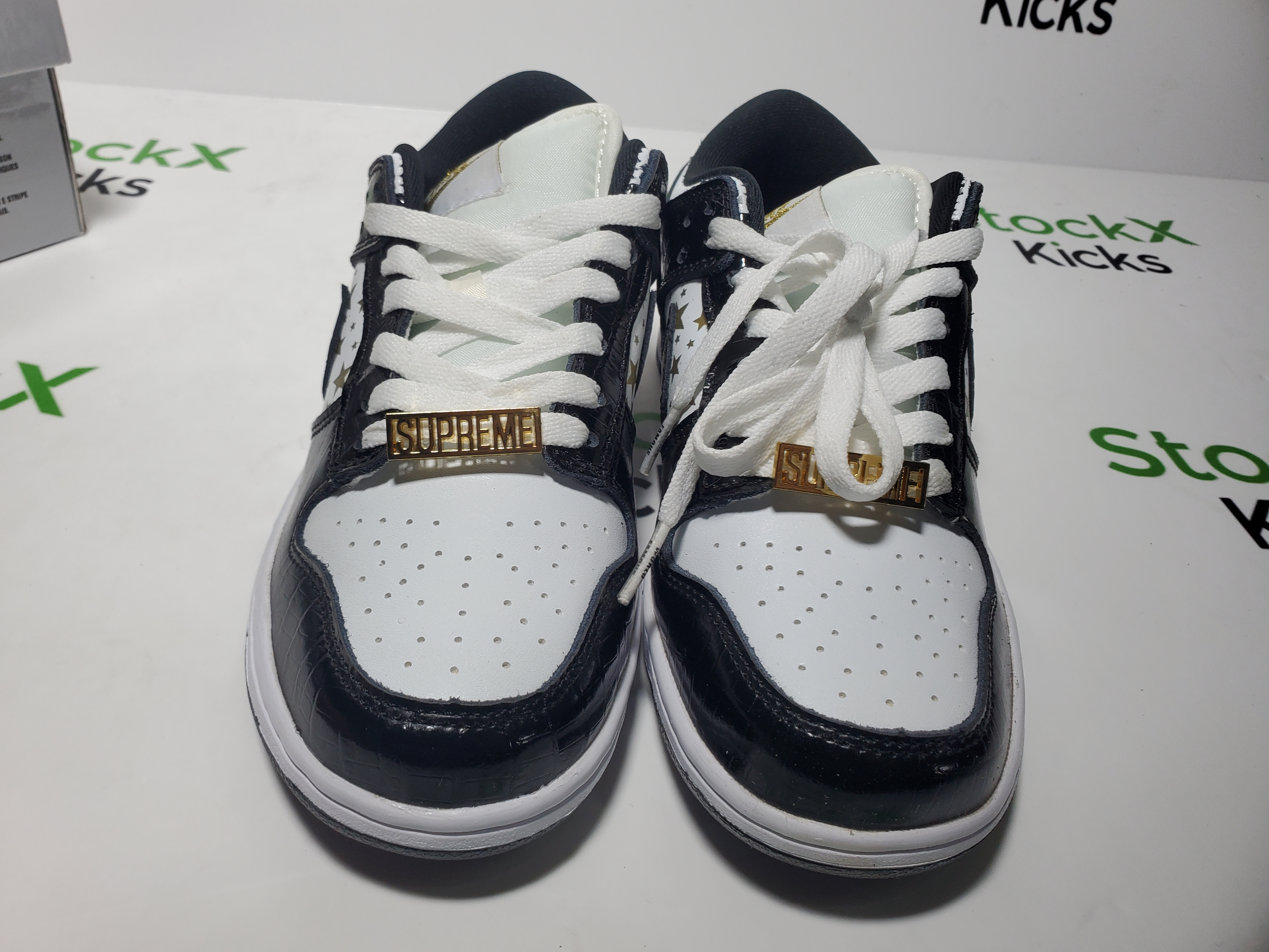 LJR Batch Nike SB Dunk Low Supreme Stars Black (2021) DH3228-102 review Stockxkicks 04
