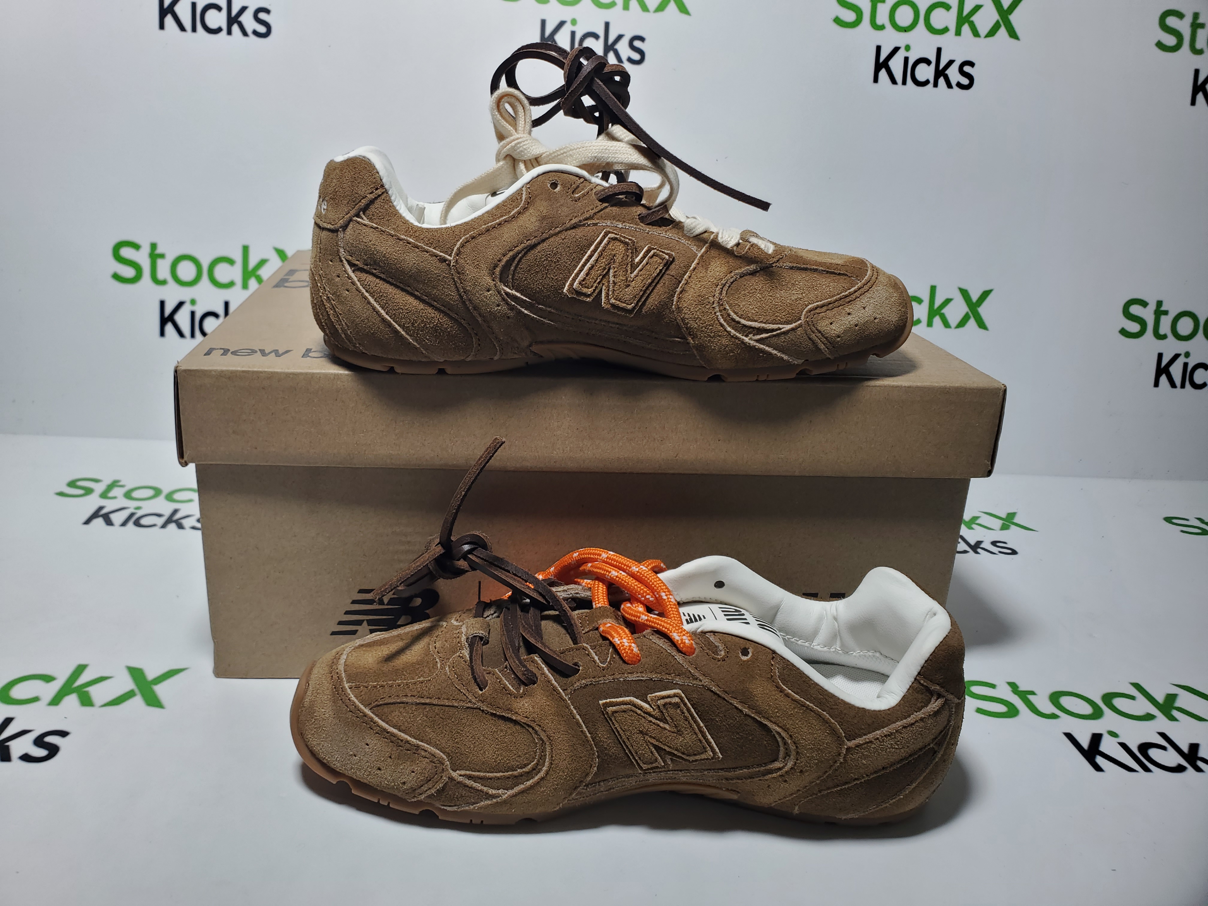 New Balance 530 SL Miu Miu Cinnamon 5E165E Z5O F0401 F D005 review Stocxkicks 01