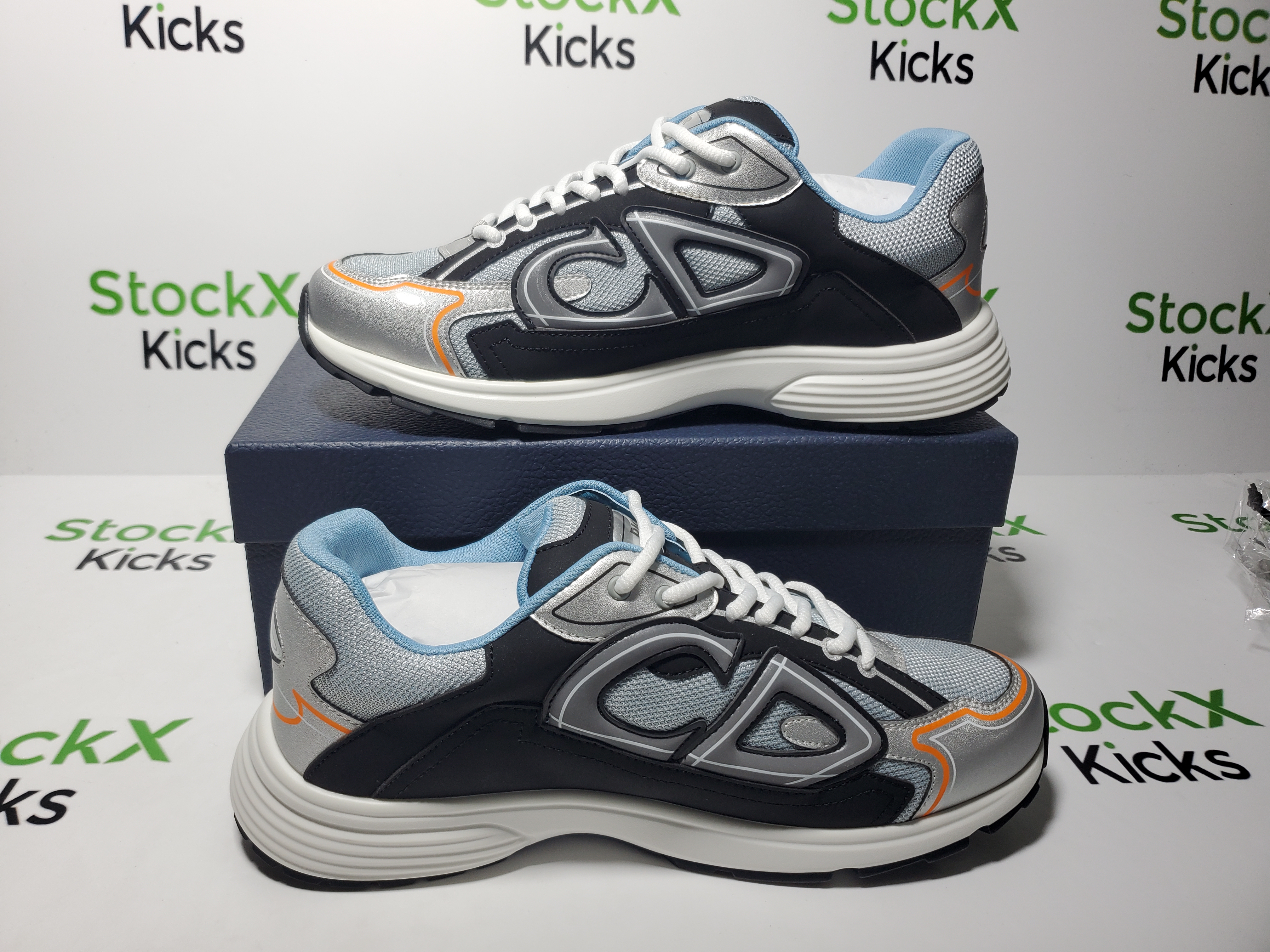 Dior B30 Reflective CD30 Grey Silver 3SN279ZYK-H882 review stocxkicks 02