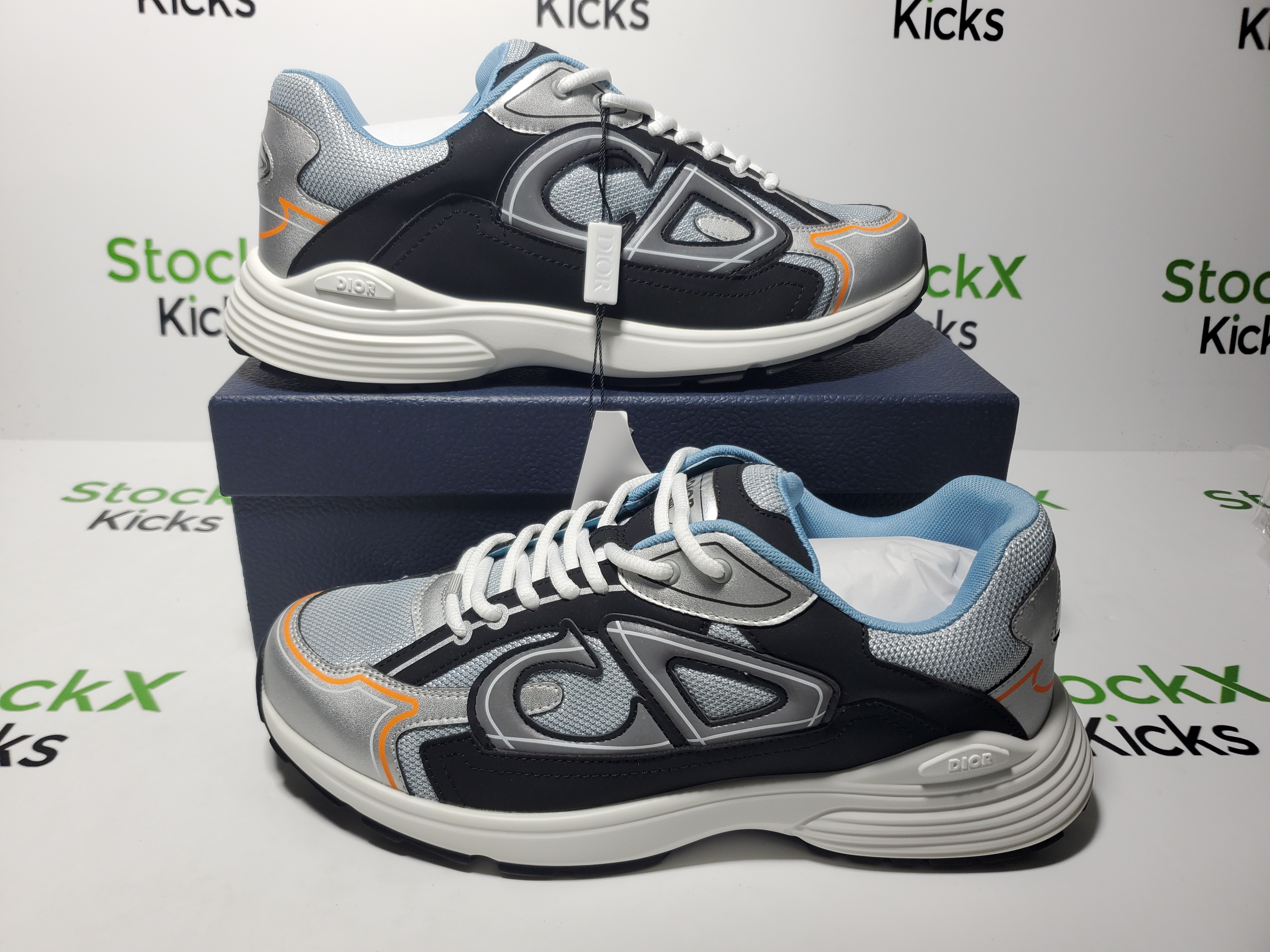 Dior B30 Reflective CD30 Grey Silver 3SN279ZYK-H882 review stocxkicks 01