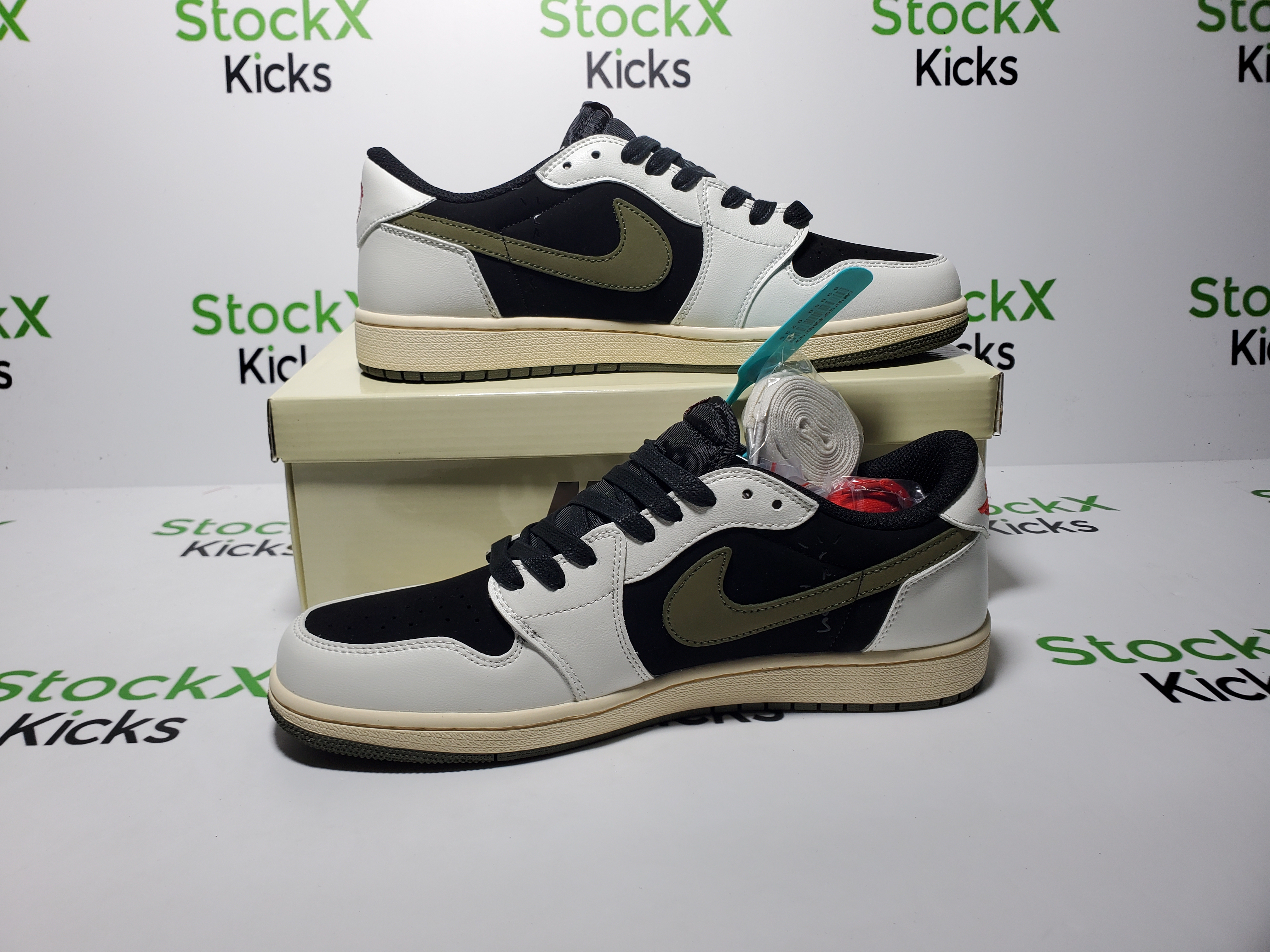【$59 High Cost Effective】Air Jordan 1 Retro Low OG SP Travis Scott Olive DZ4137-106 review stocxkicks 06