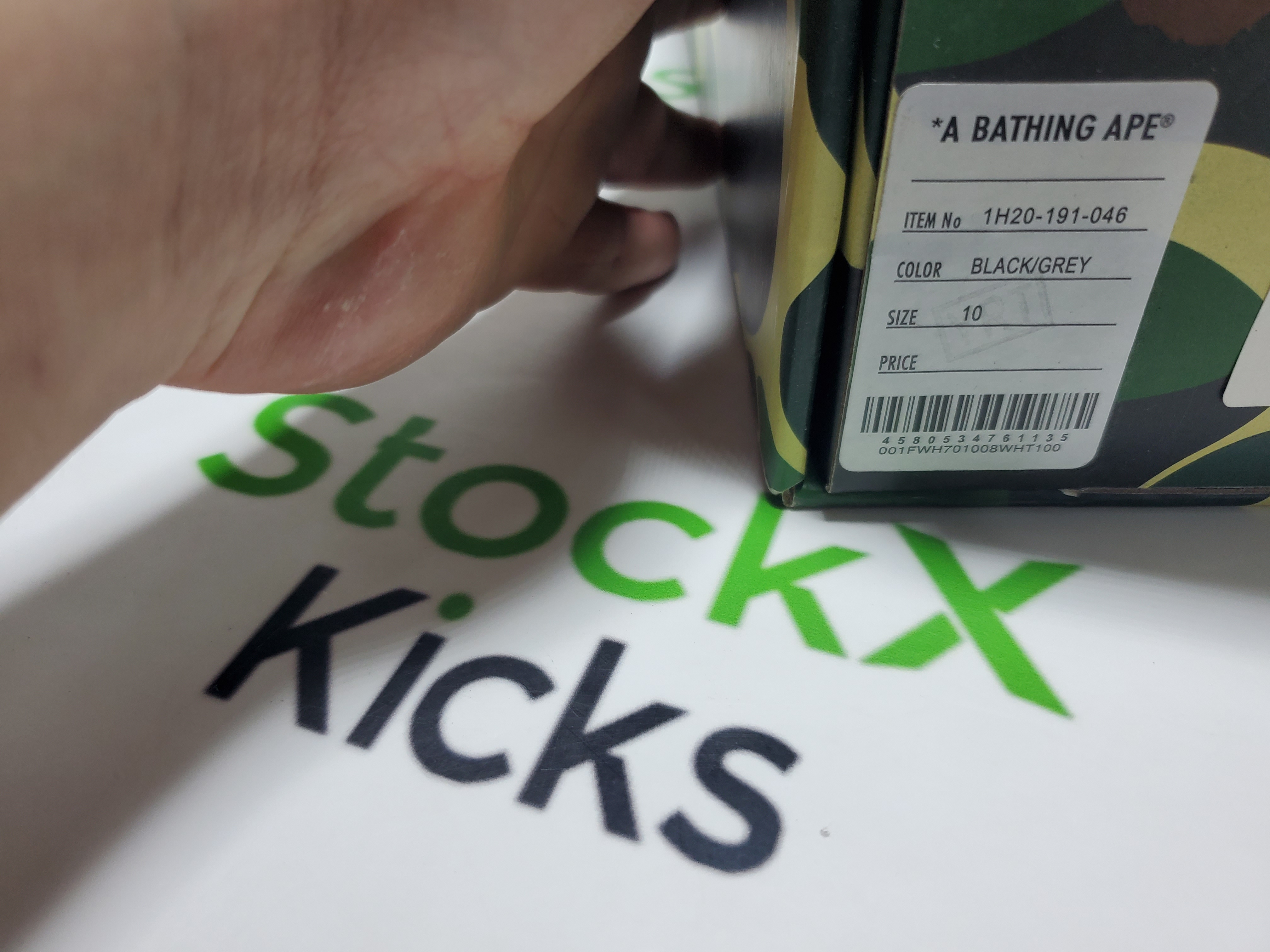 A Bathing Ape Bape Sta Marvel Comics Rocket Raccoon 1I73-291-906 review Stockxkicksvip 00