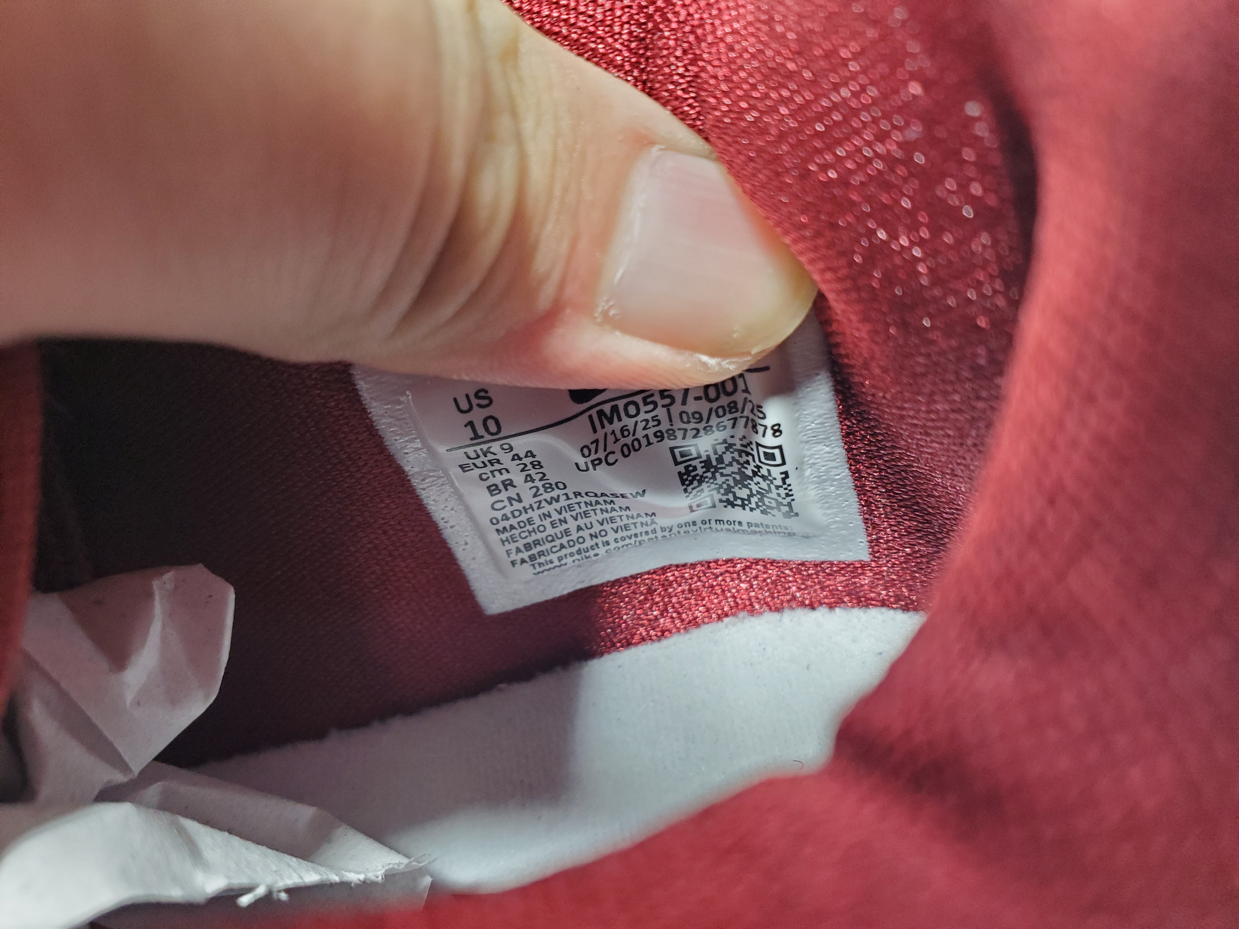 Caitlin Clark x Zoom Kobe 5 Protro Gray Red IM0557-001 review Stockxkicksvip 02