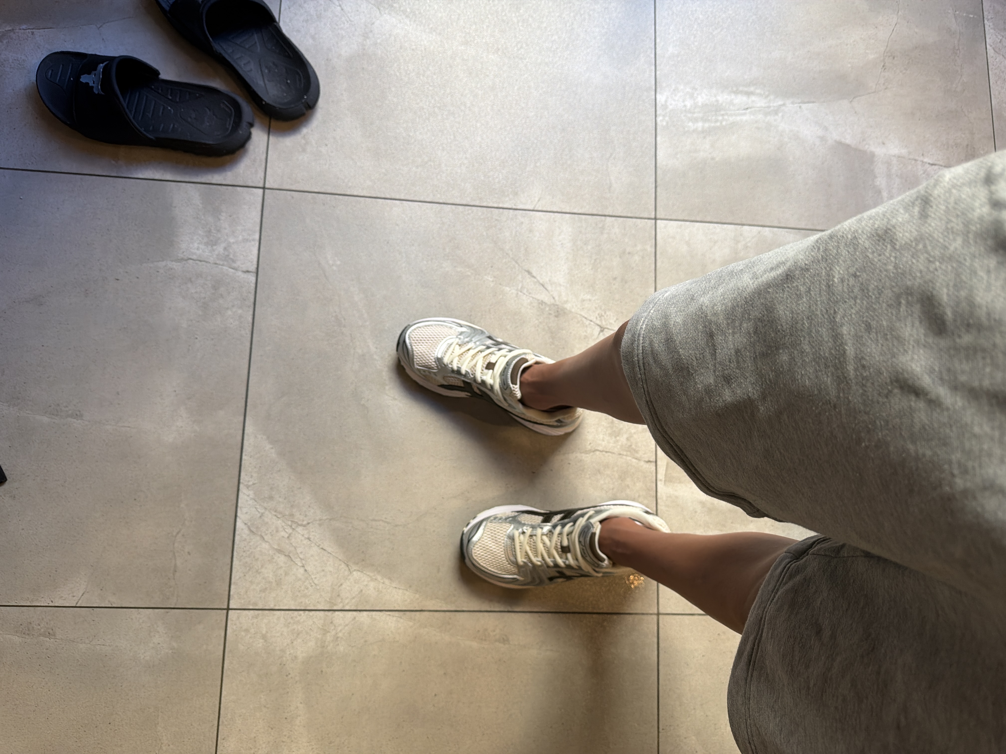 ASICS Gel-Kayano 14 Cream Black Metallic Plum 1201A019-108 review Masih 01