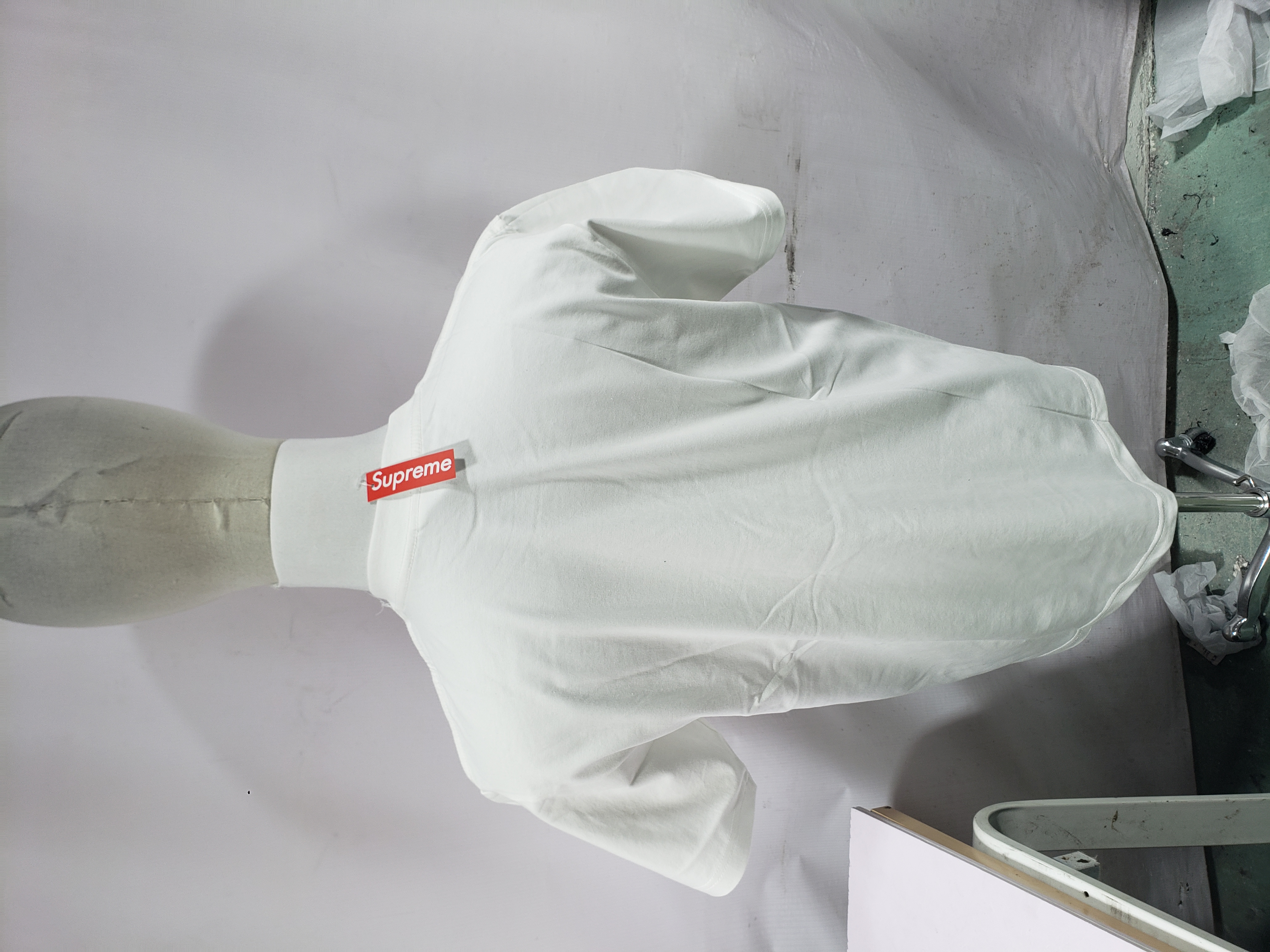 Supreme T-Shirt B350 review 3
