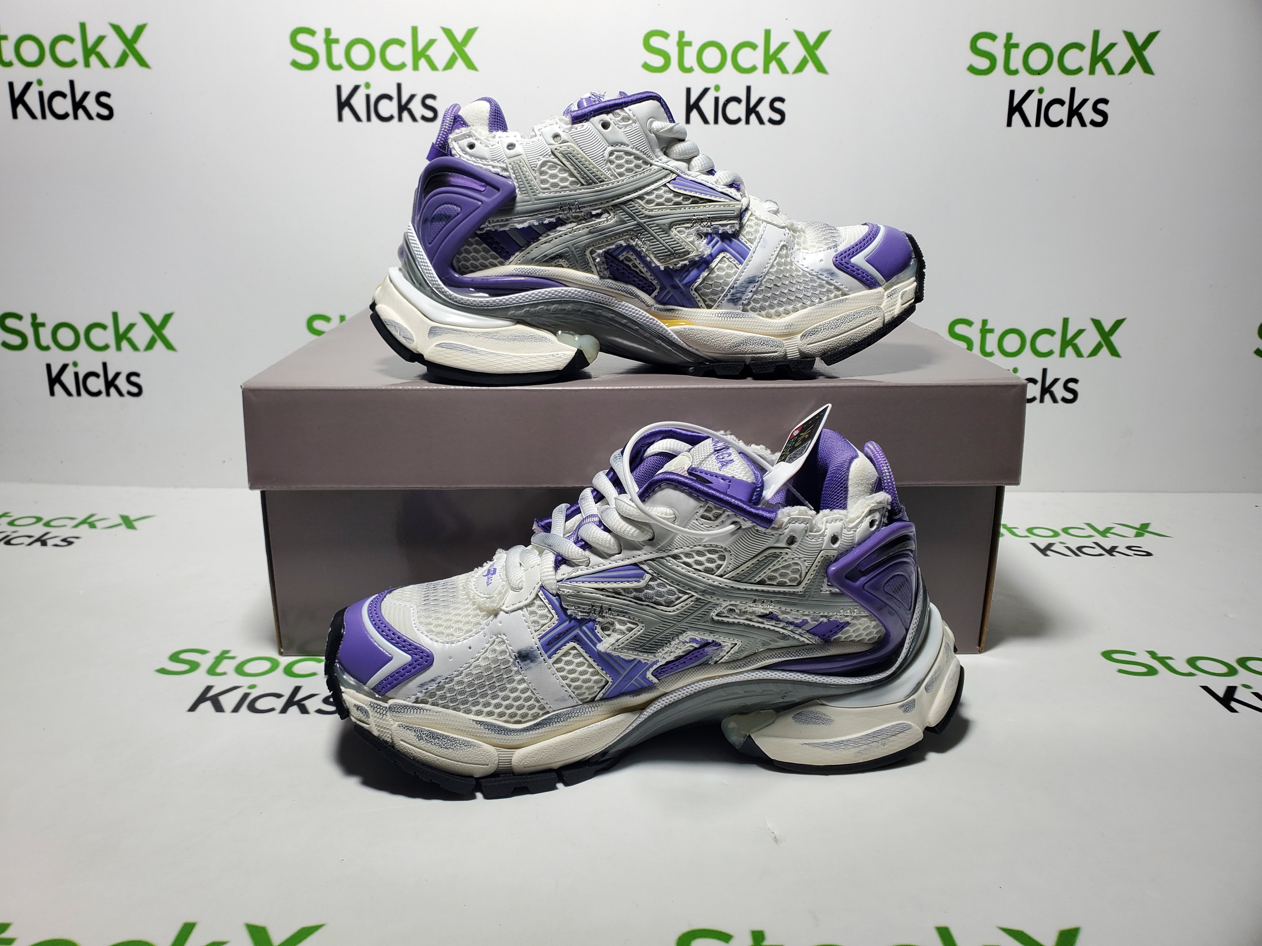 Balenciaga Runner Purple Grey 677402 W3RB3 5901 review 6